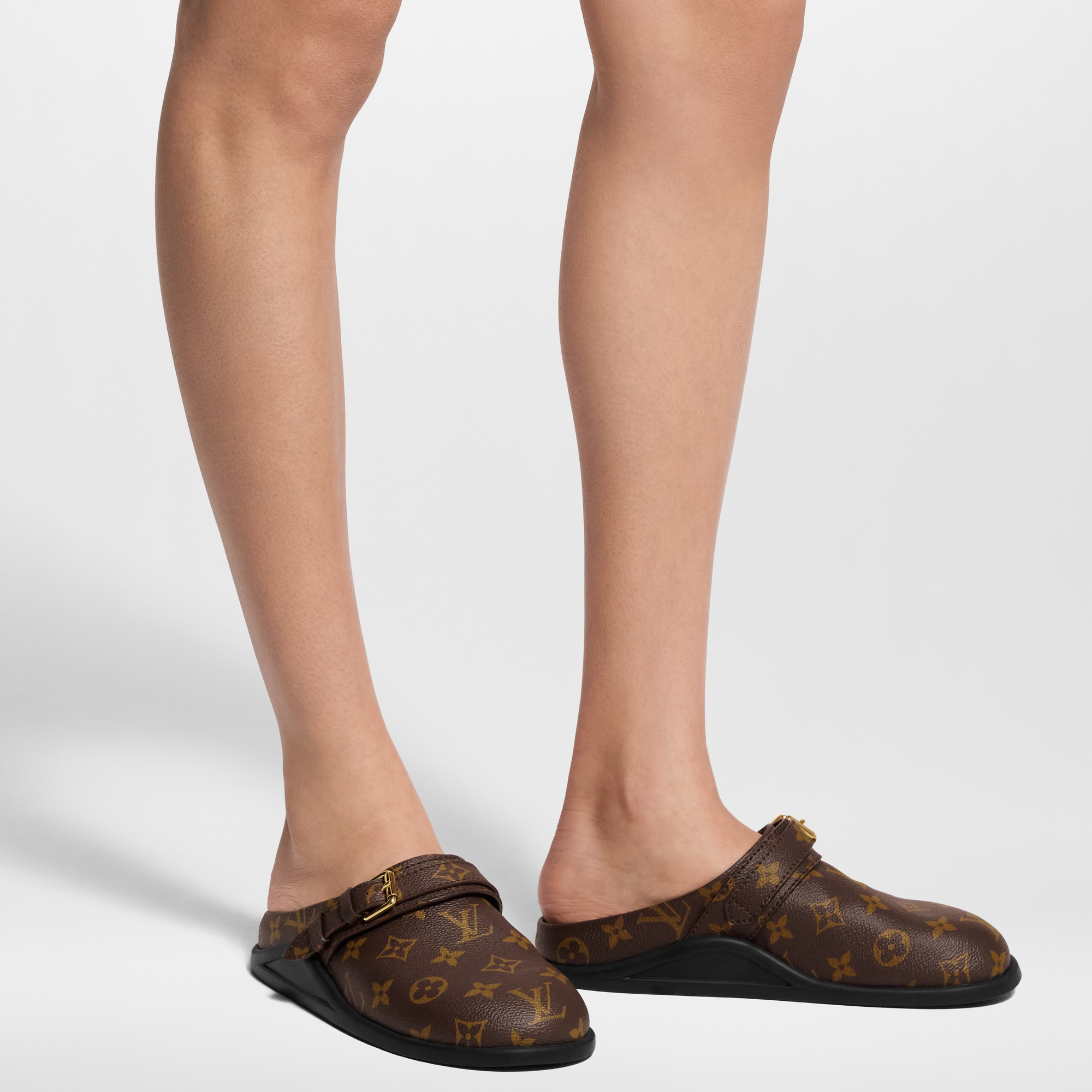  Shoes Mules and Slides LV To-Go Flat Comfort Clog | Louis Vuitton ® (Product zoom)