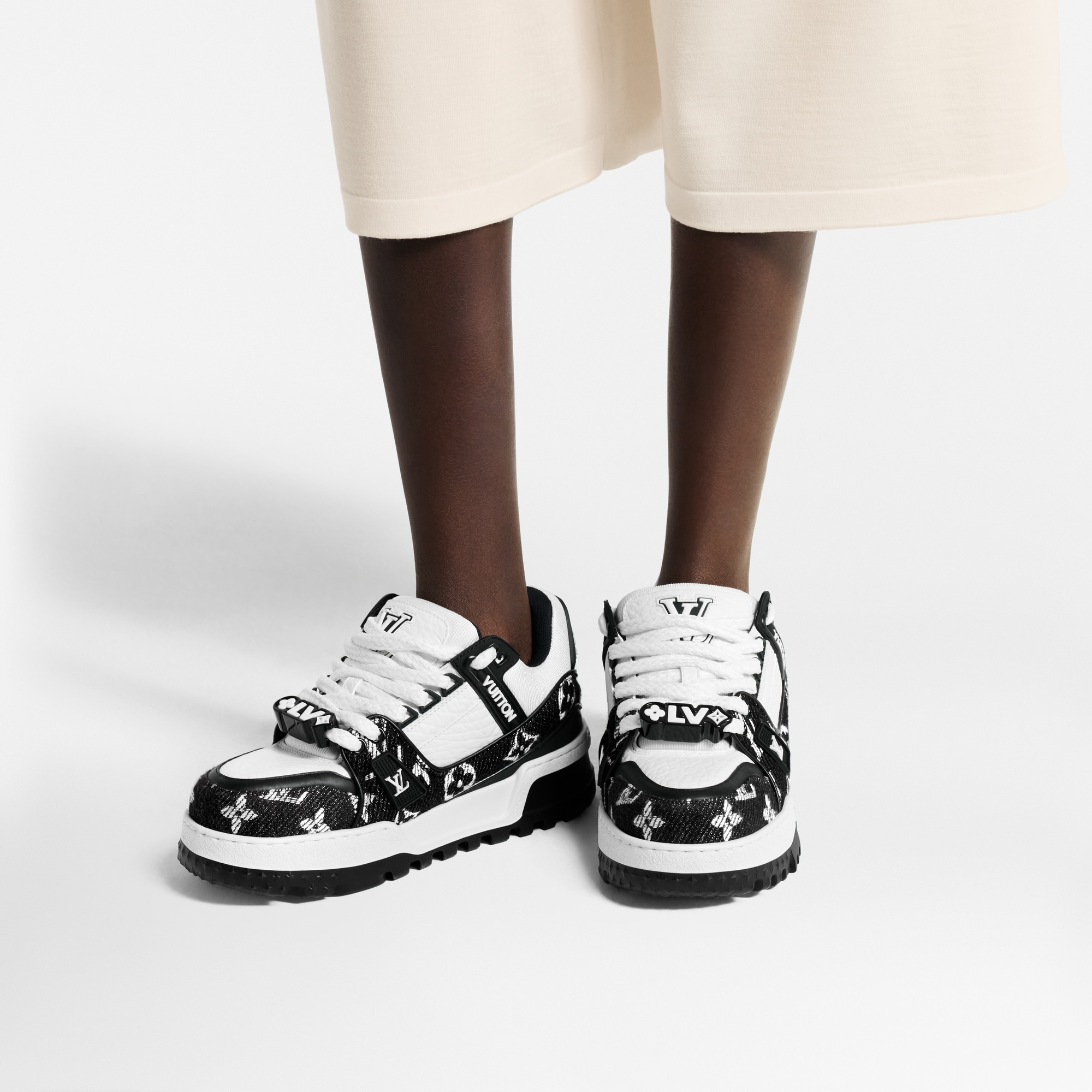  Shoes Sneakers LV Trainer Maxi Sneaker | Louis Vuitton ® (Product zoom)