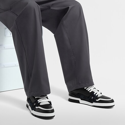 Shoes Sneakers LV Trainer Sneaker | Louis Vuitton ® (Product zoom)