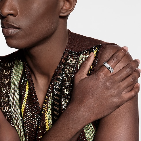 S00 Fashion Jewelry Rings LV Whisper Ring | Louis Vuitton ® (Product zoom)