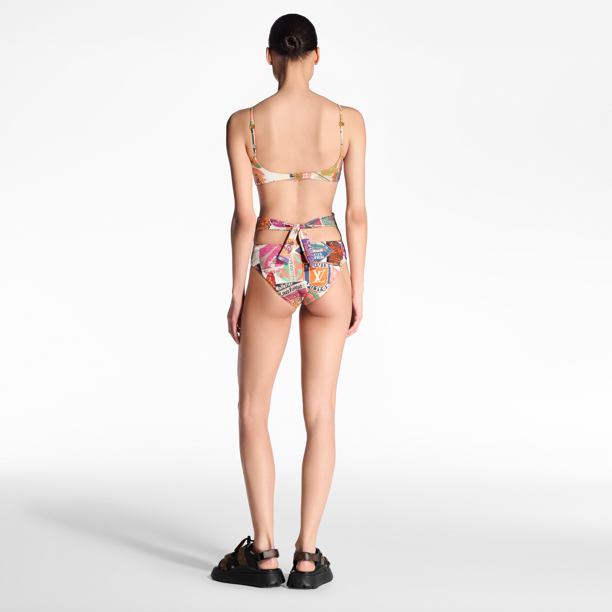  Prêt-à-Porter Maillots de Bain Maillot de bain à écussons de voyage | Louis Vuitton ® (Zoom produit)