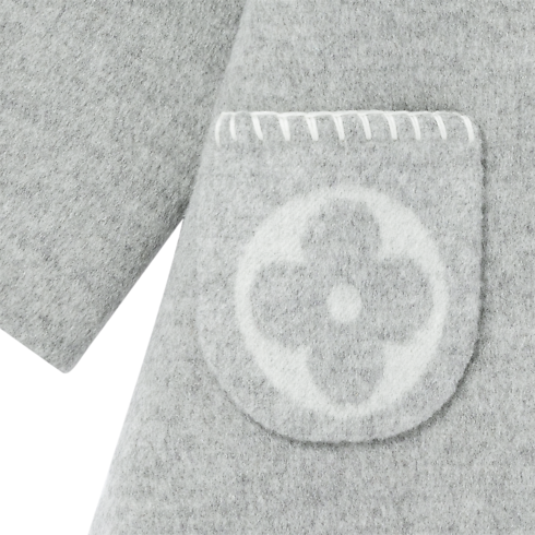 S00 Cadeaux pour Bébés } Manteau à deux poches | Louis Vuitton ® (Zoom produit)