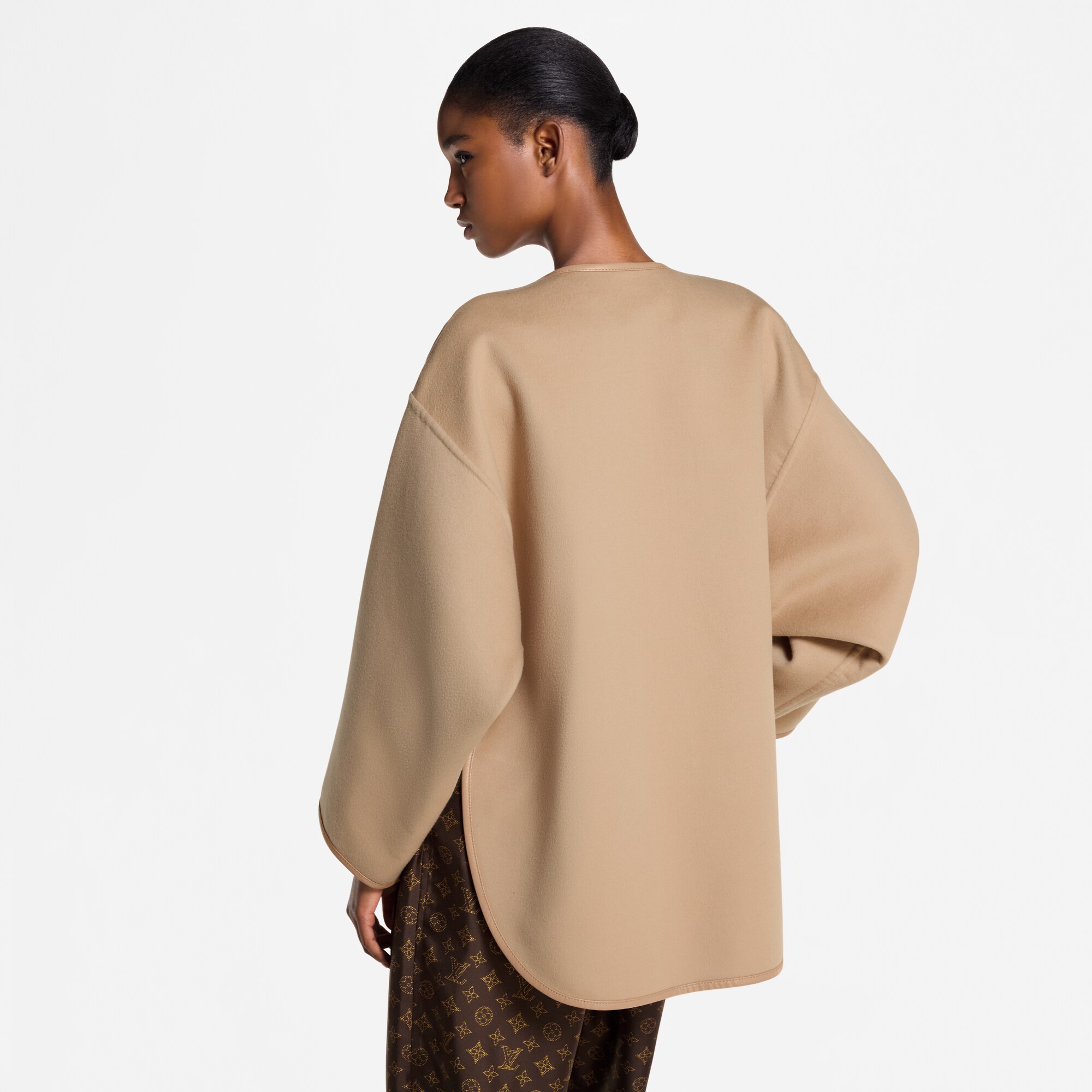  Prêt-à-Porter Manteaux et Vestes Manteau long double-face à attache œillet | Louis Vuitton ® (Zoom produit)