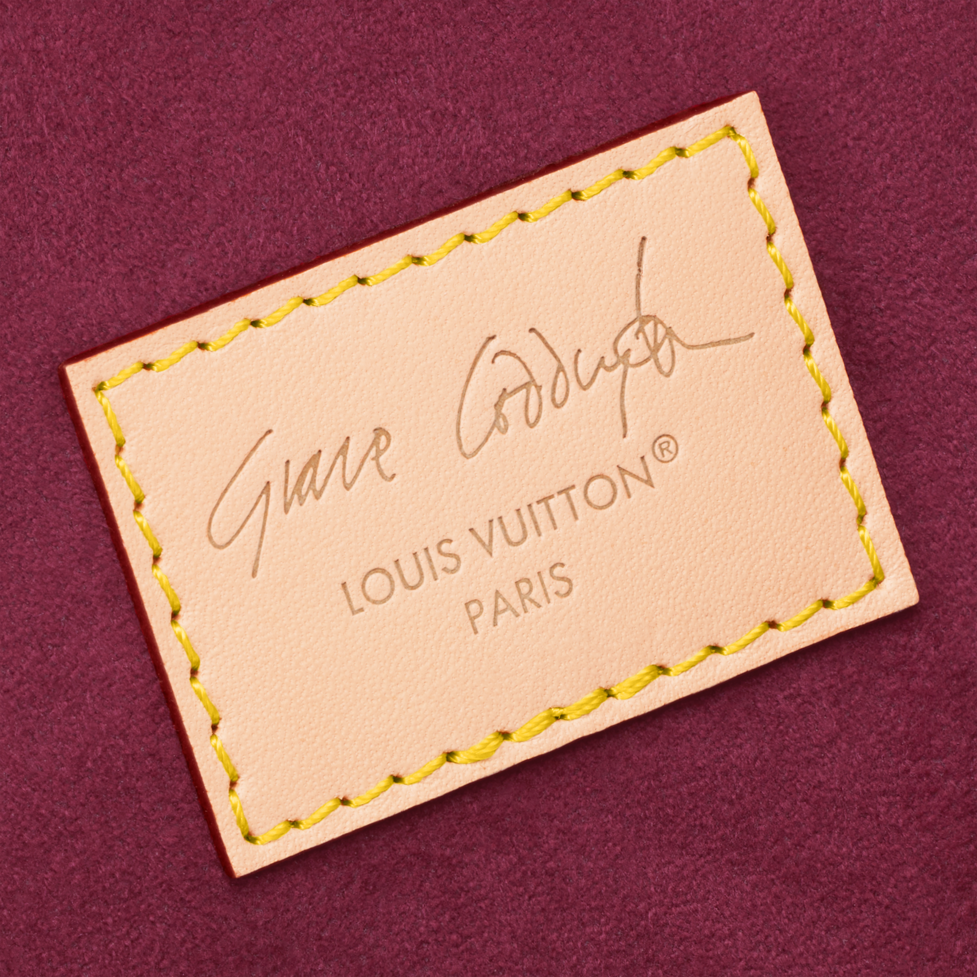 S00 Library Office and Writing Mark Folder | Louis Vuitton ® (Product zoom)