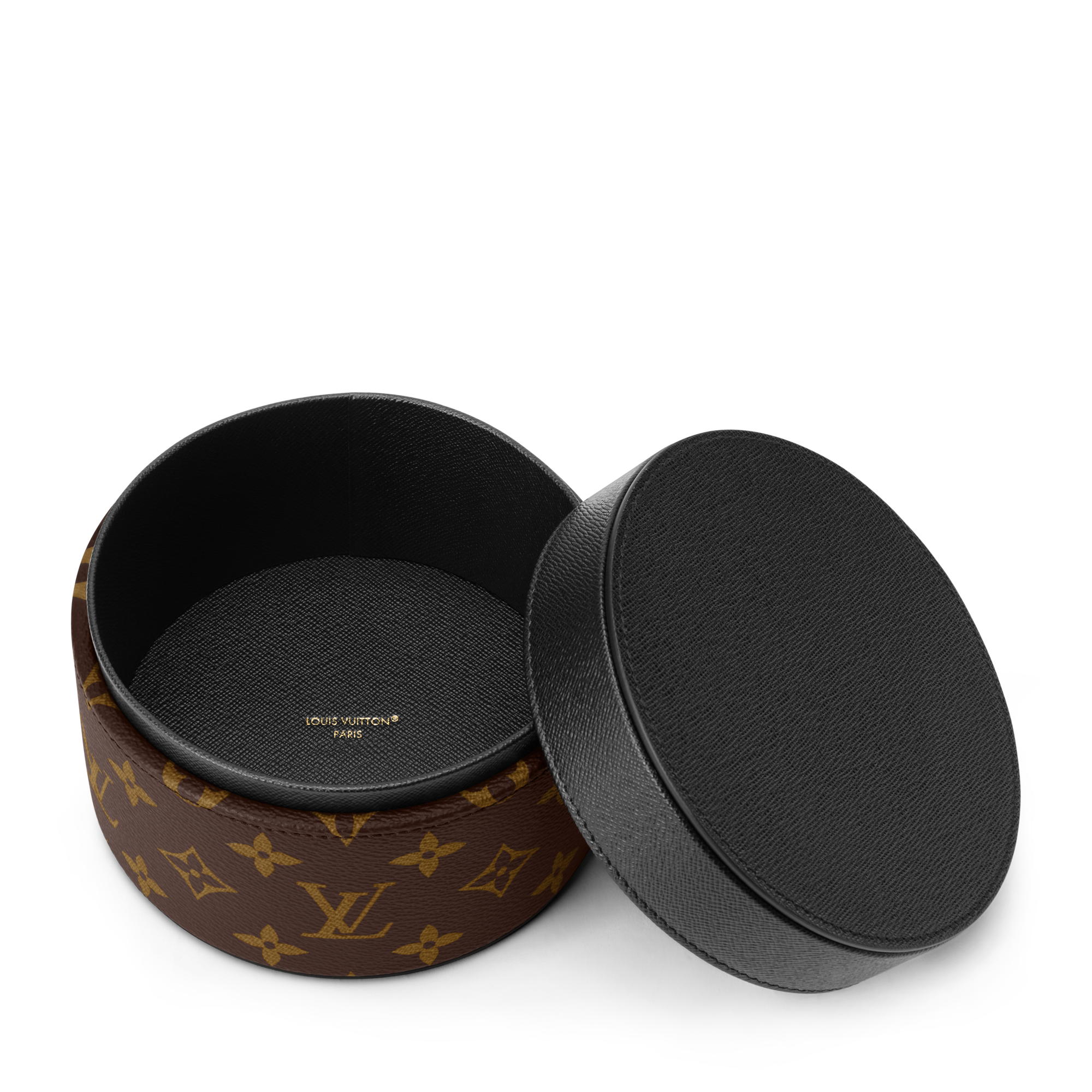 S00 Sport and Games } Martha Round Box PM | Louis Vuitton ® (Product zoom)