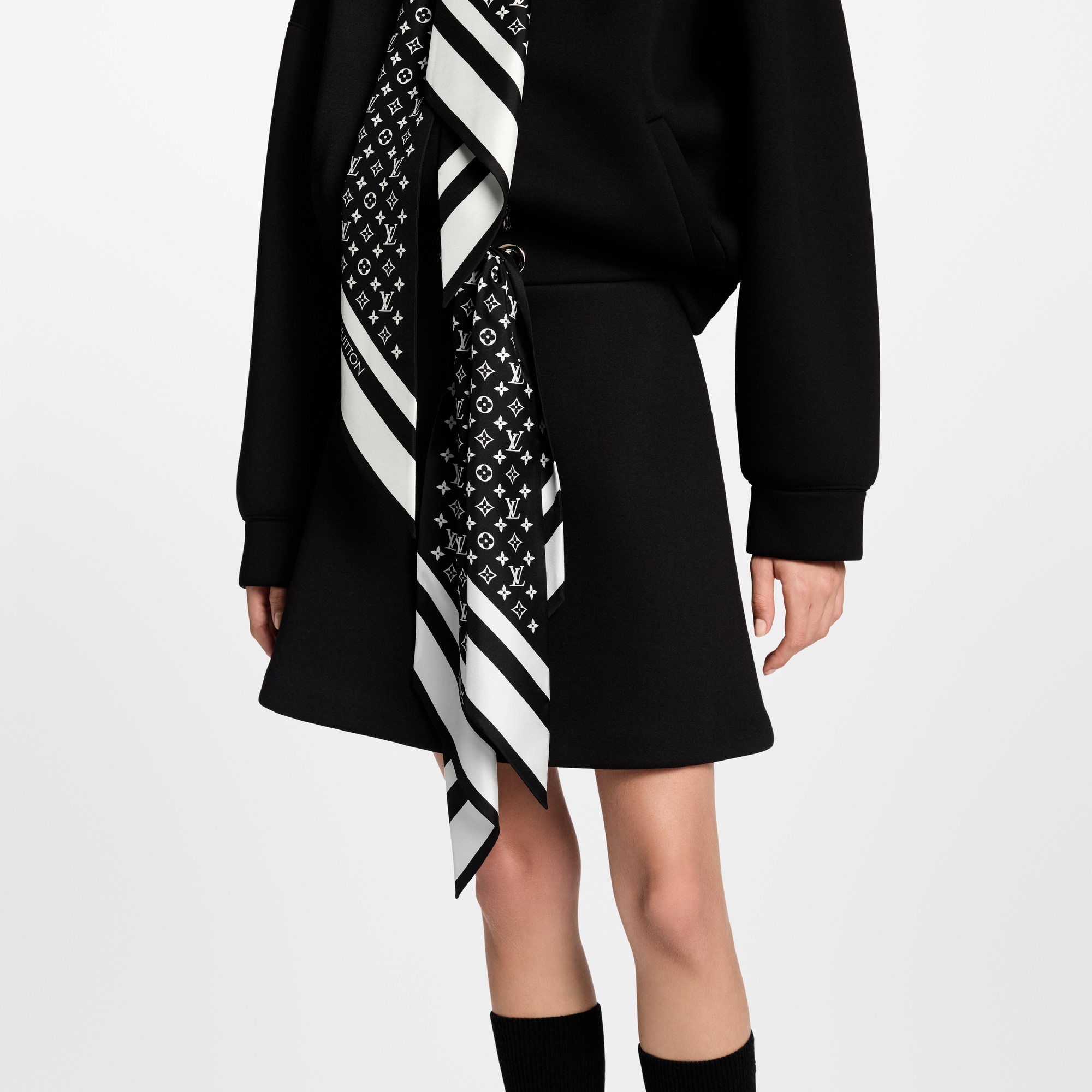  Prêt-à-Porter Jupes et Shorts Mini-jupe à liens Monogram | Louis Vuitton ® (Zoom produit)