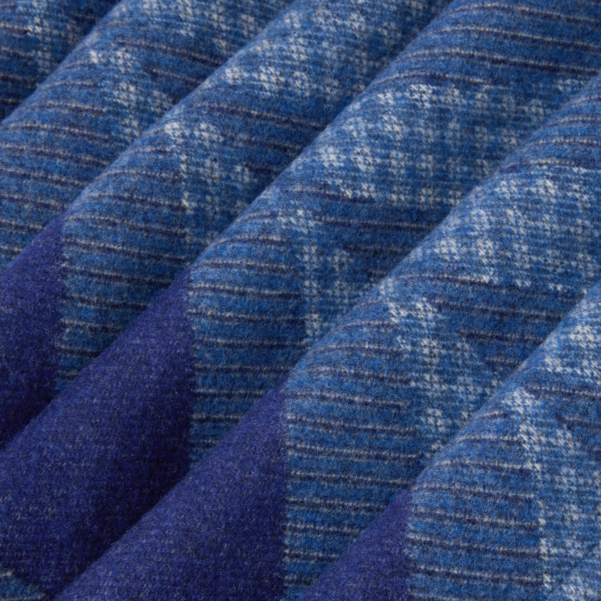  Home and Art of Dining Home Textiles Mirage Damier Throw Blanket | Louis Vuitton ® (Product zoom)