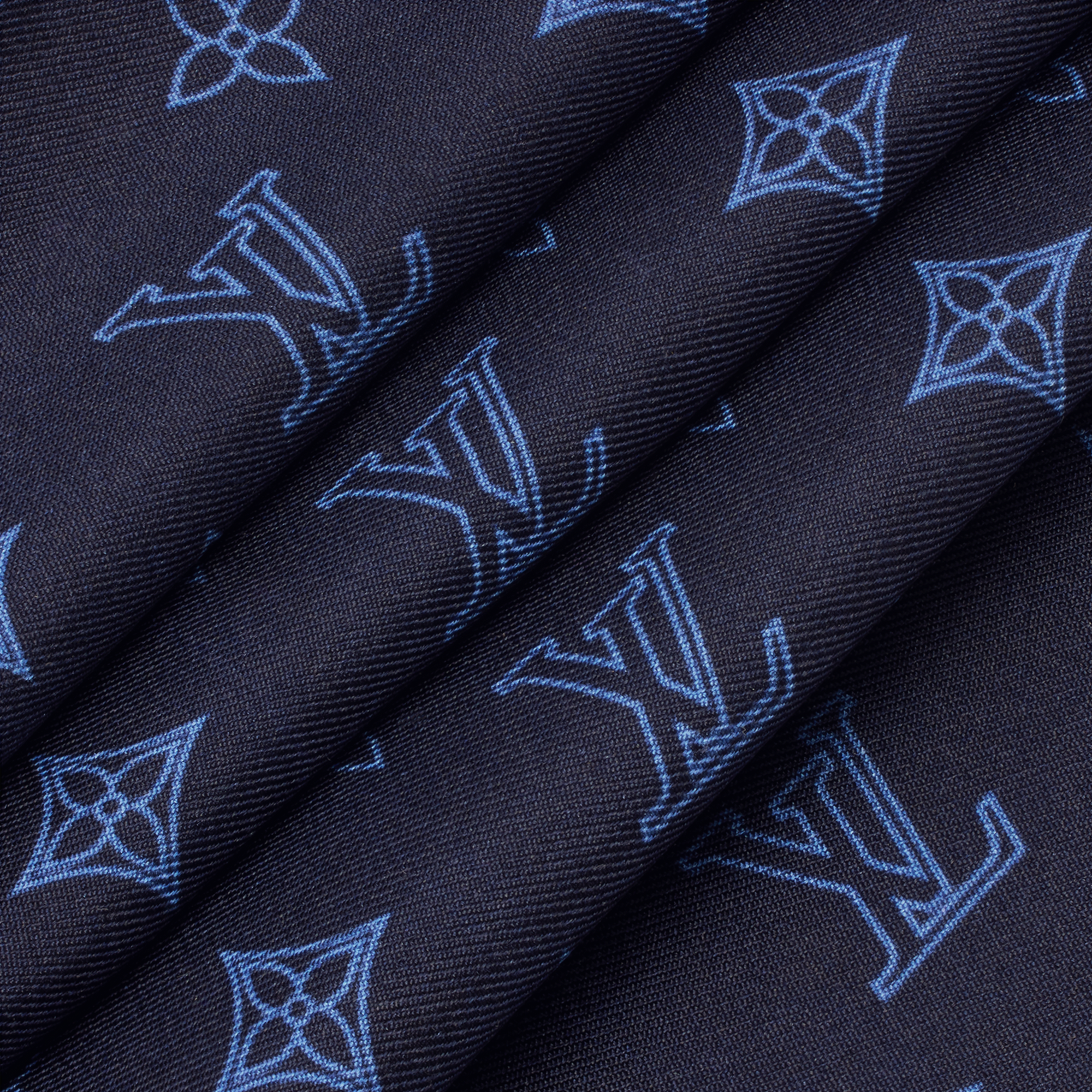 S00 Accessories Ties and Pocket Squares Monogram Blast Pocket Square | Louis Vuitton ® (Product zoom)