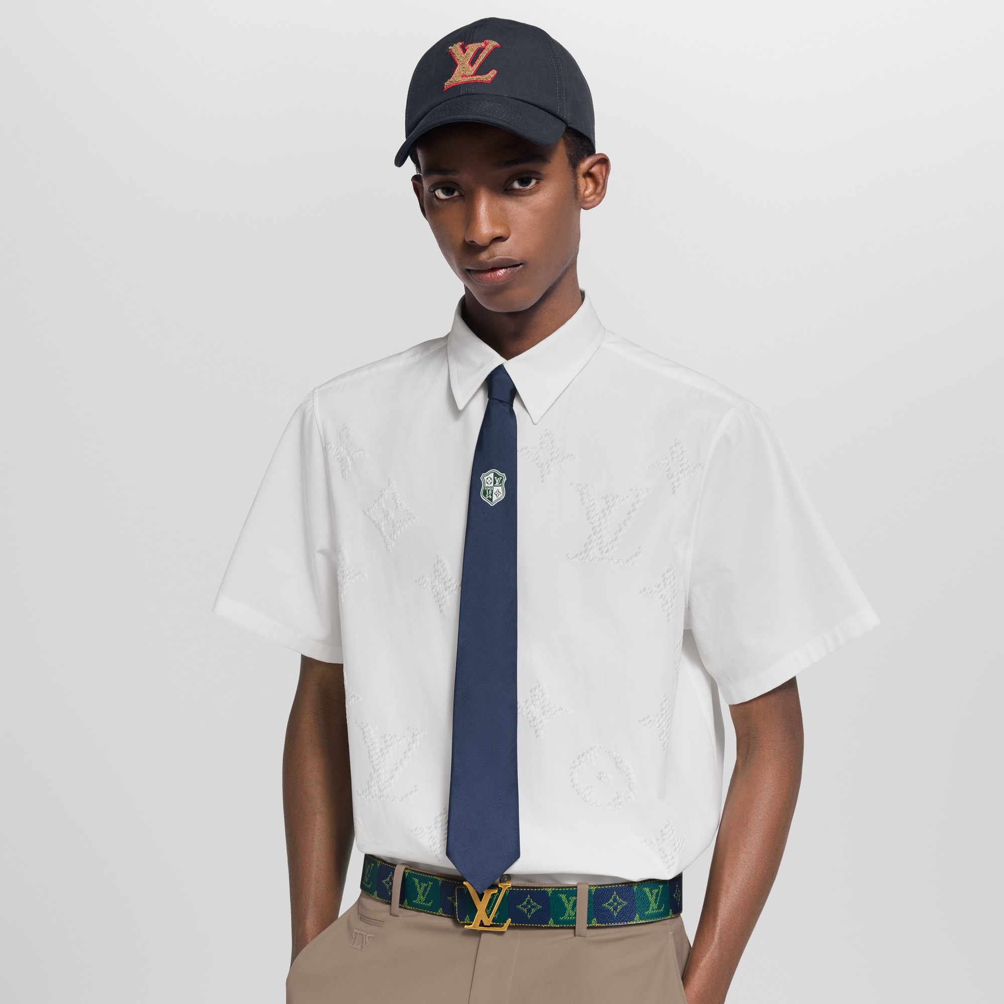  Prêt-à-Porter Chemises Monogram Printed Short-Sleeved Shirt | Louis Vuitton ® (Zoom produit)