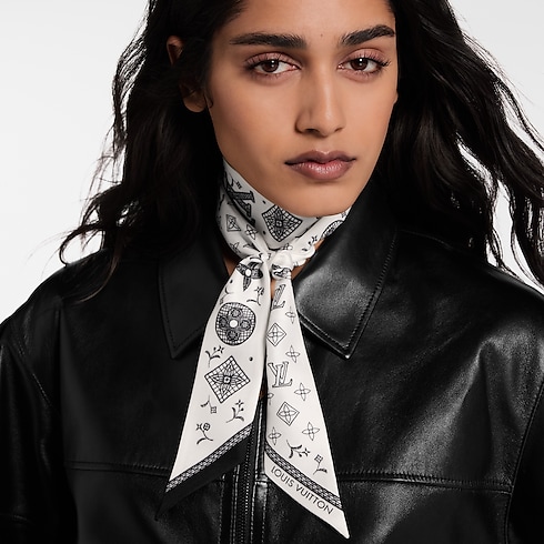 S00 Accessories Silk Squares and Bandeaus Monogram Romance BB Bandeau | Louis Vuitton ® (Product zoom)