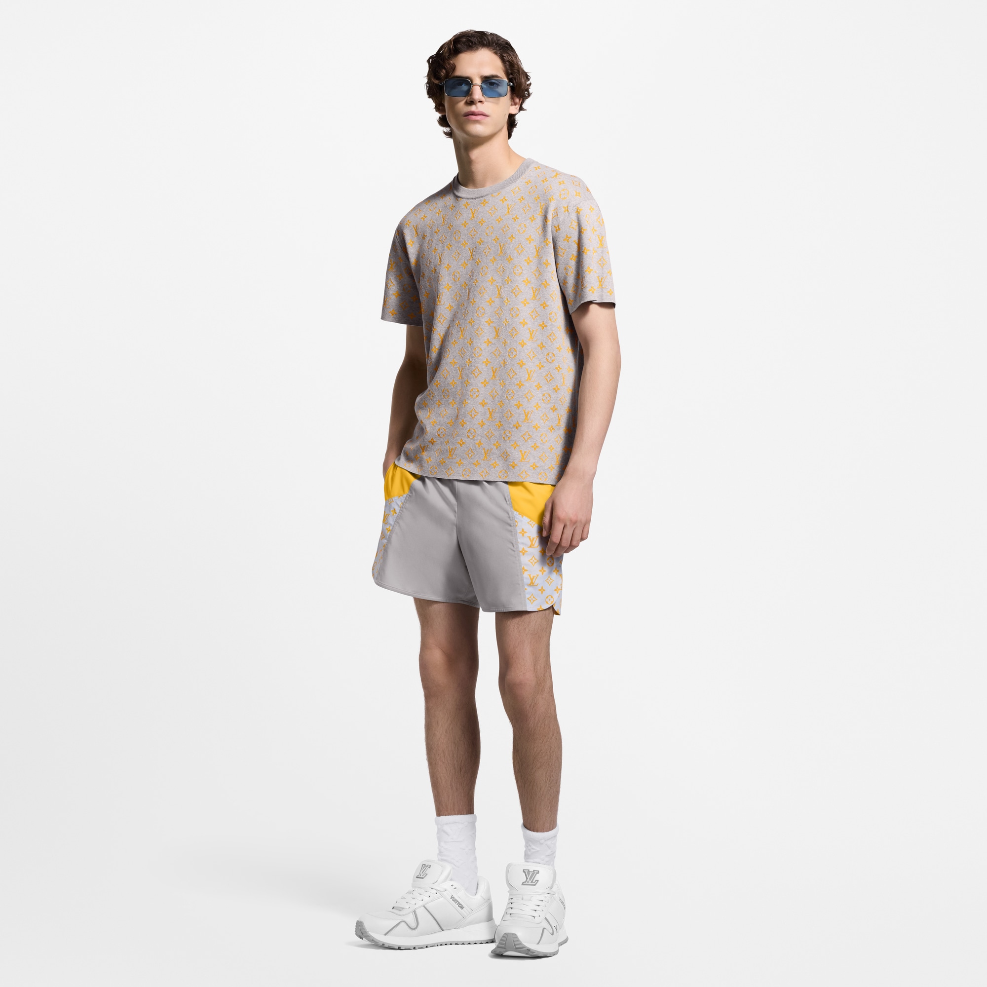  Ready-to-Wear Knitwear and Sweatshirts Monogram Short-Sleeved Crewneck | Louis Vuitton ® (Product zoom)