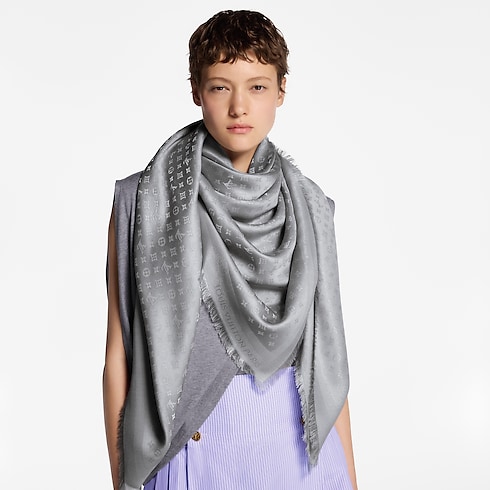 S00 Accessories Shawls and Stoles Moonlight Shawl | Louis Vuitton ® (Product zoom)