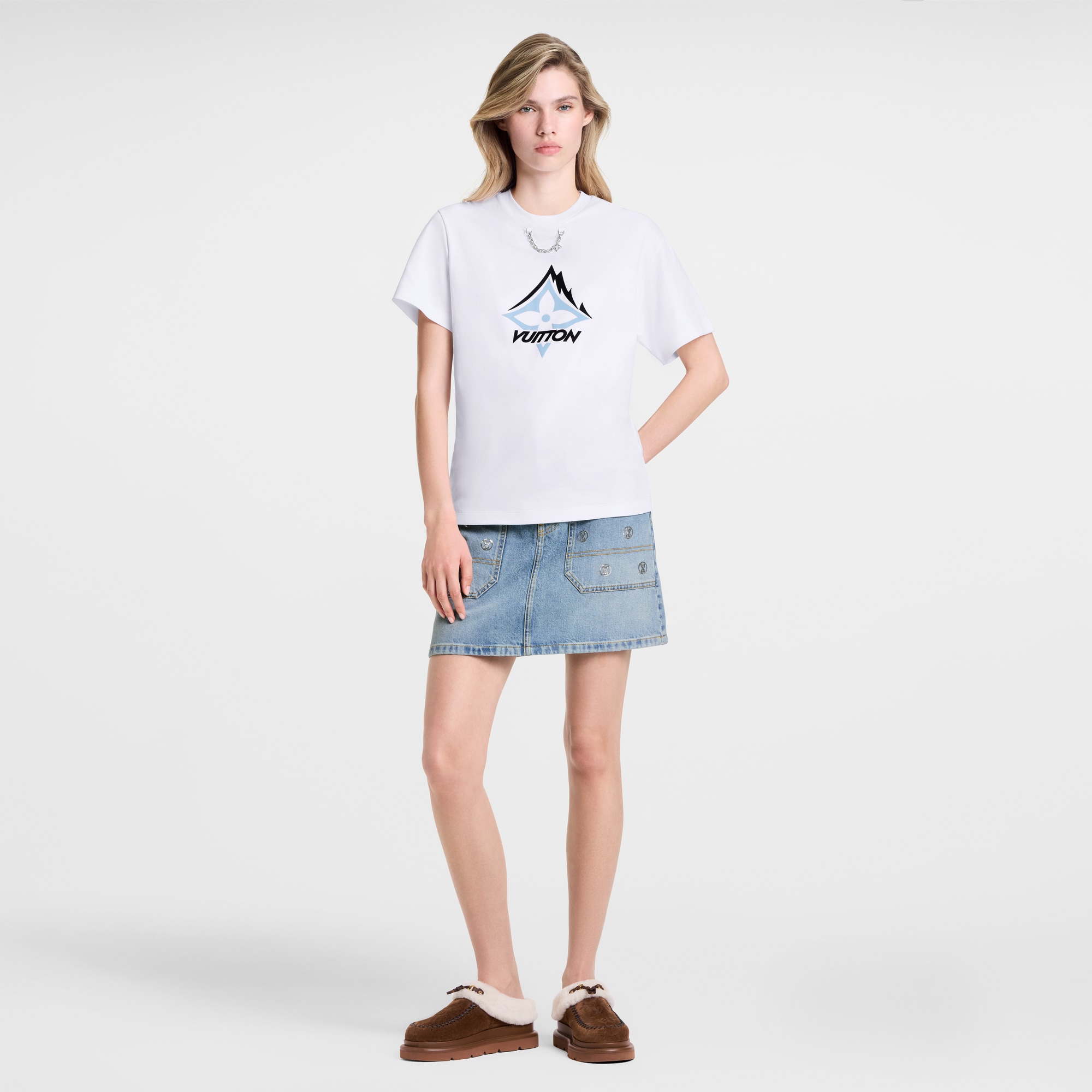  Ready-to-Wear Tops Mountain Signature T-Shirt | Louis Vuitton ® (Product zoom)