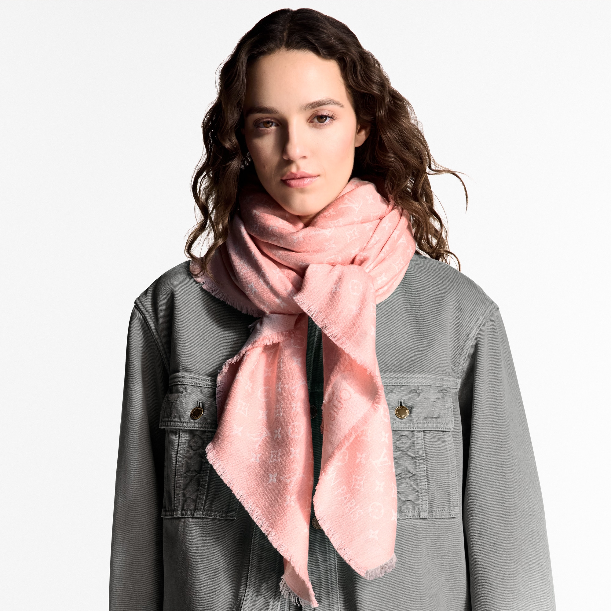 S00 Accessories Shawls and Stoles My Daily Denim Shawl | Louis Vuitton ® (Product zoom)