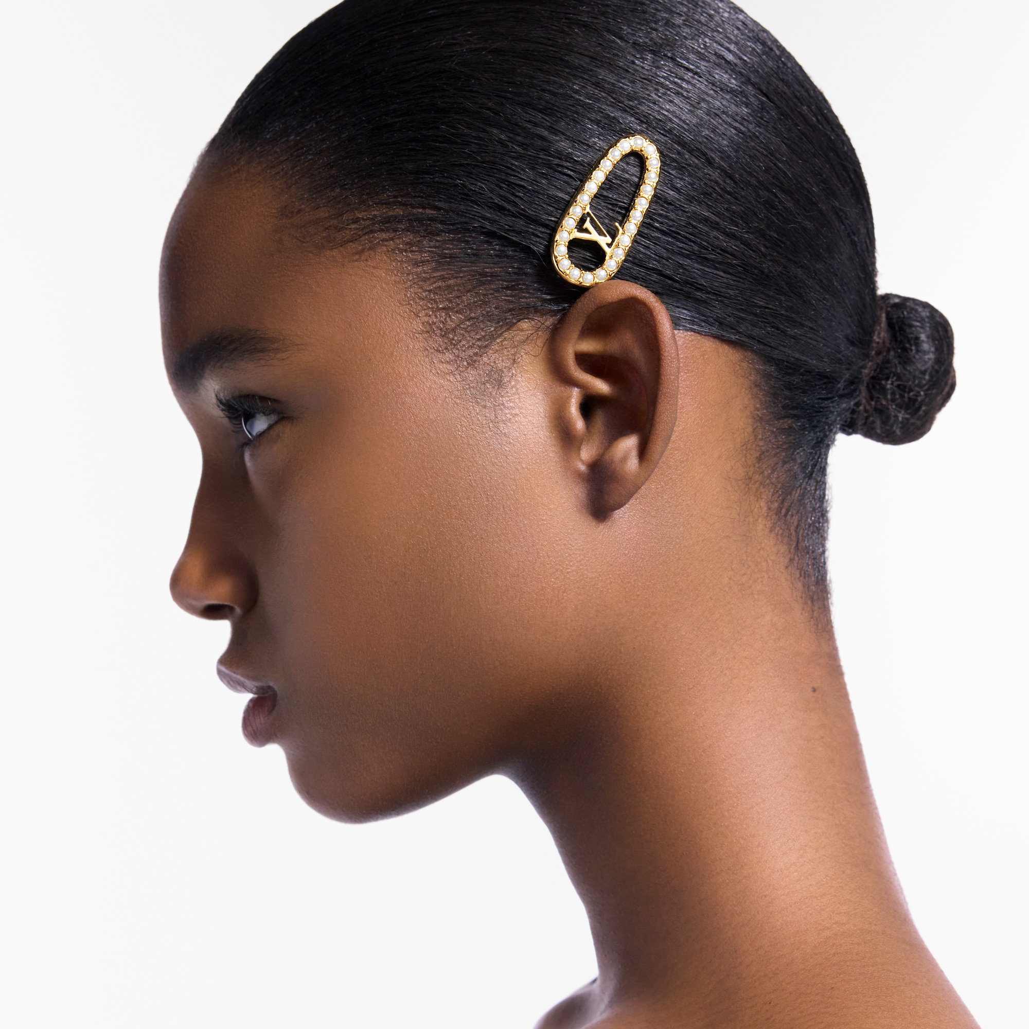 S00 Accessories Hair Accessories My LV Chain Hair Clip | Louis Vuitton ® (Product zoom)