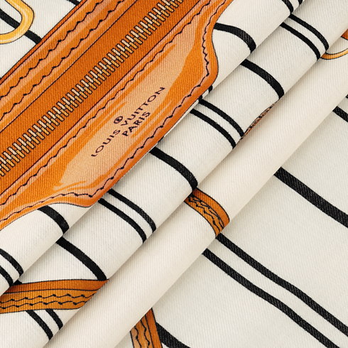 S00 Accessories Shawls and Stoles My Neverfull Shawl | Louis Vuitton ® (Product zoom)