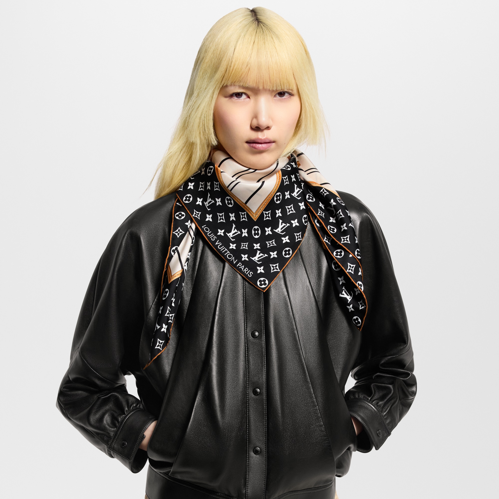 S00 Accessories Silk Squares and Bandeaus  My Neverfull Square 90 | Louis Vuitton ® (Product zoom)