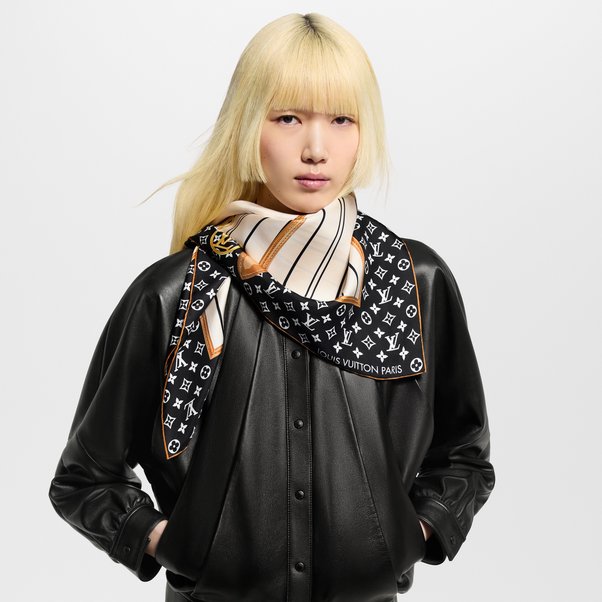 S00 Accessories Silk Squares and Bandeaus  My Neverfull Square 90 | Louis Vuitton ® (Product zoom)