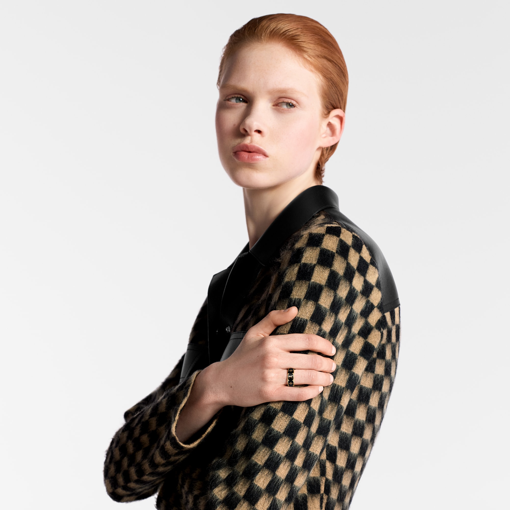 S00 Fashion Jewelry Rings Nanogram Enamel Ring | Louis Vuitton ® (Product zoom)