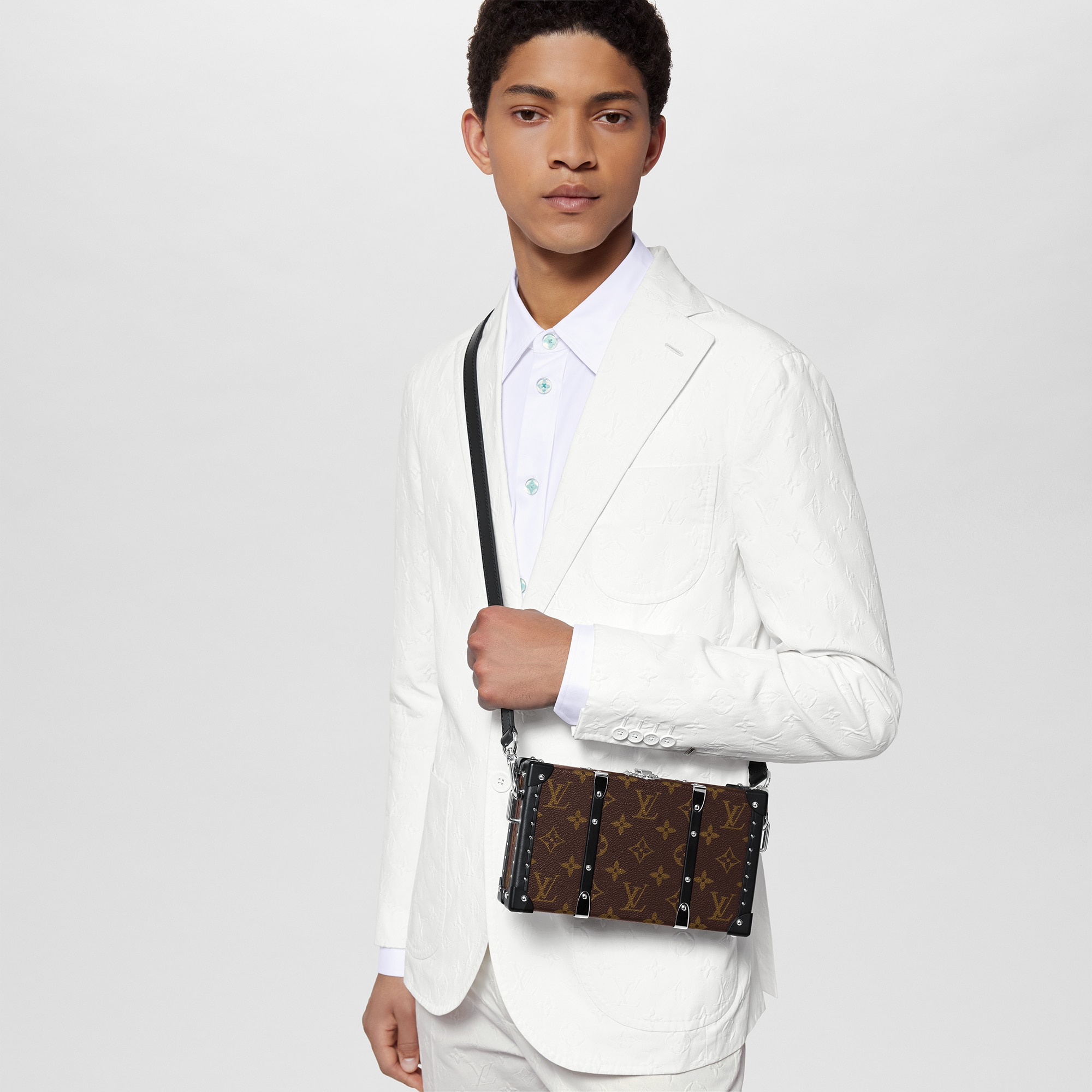 Monogram Macassar Hardsided Wearable Trunks Neo Wallet Trunk | Louis Vuitton ® (Product zoom)
