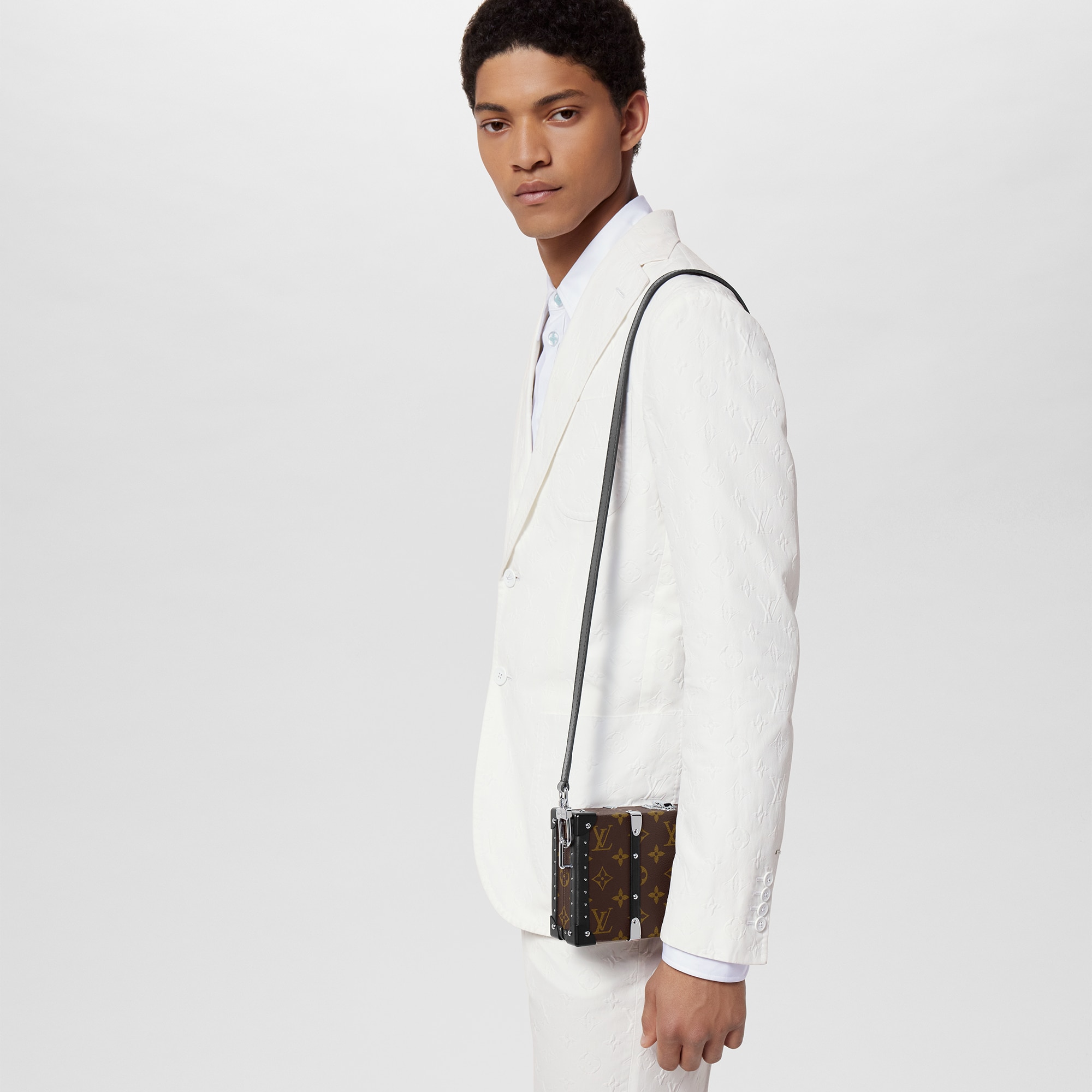 Monogram Macassar Hardsided Wearable Trunks Neo Wallet Trunk | Louis Vuitton ® (Product zoom)