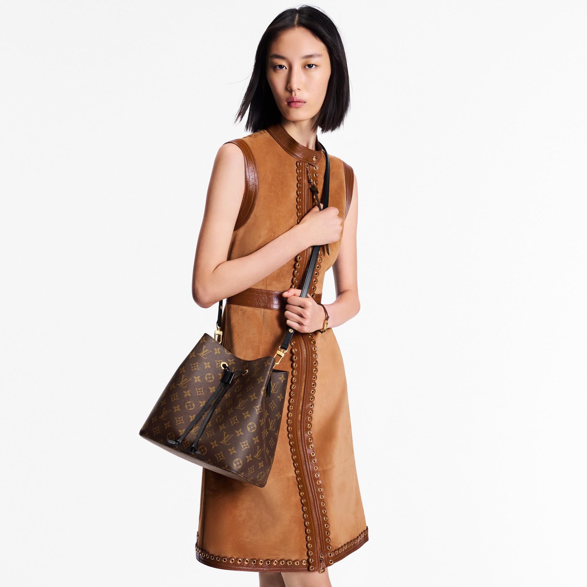 Monogram Handbags All Handbags NéoNoé MM | Louis Vuitton ® (Product zoom)