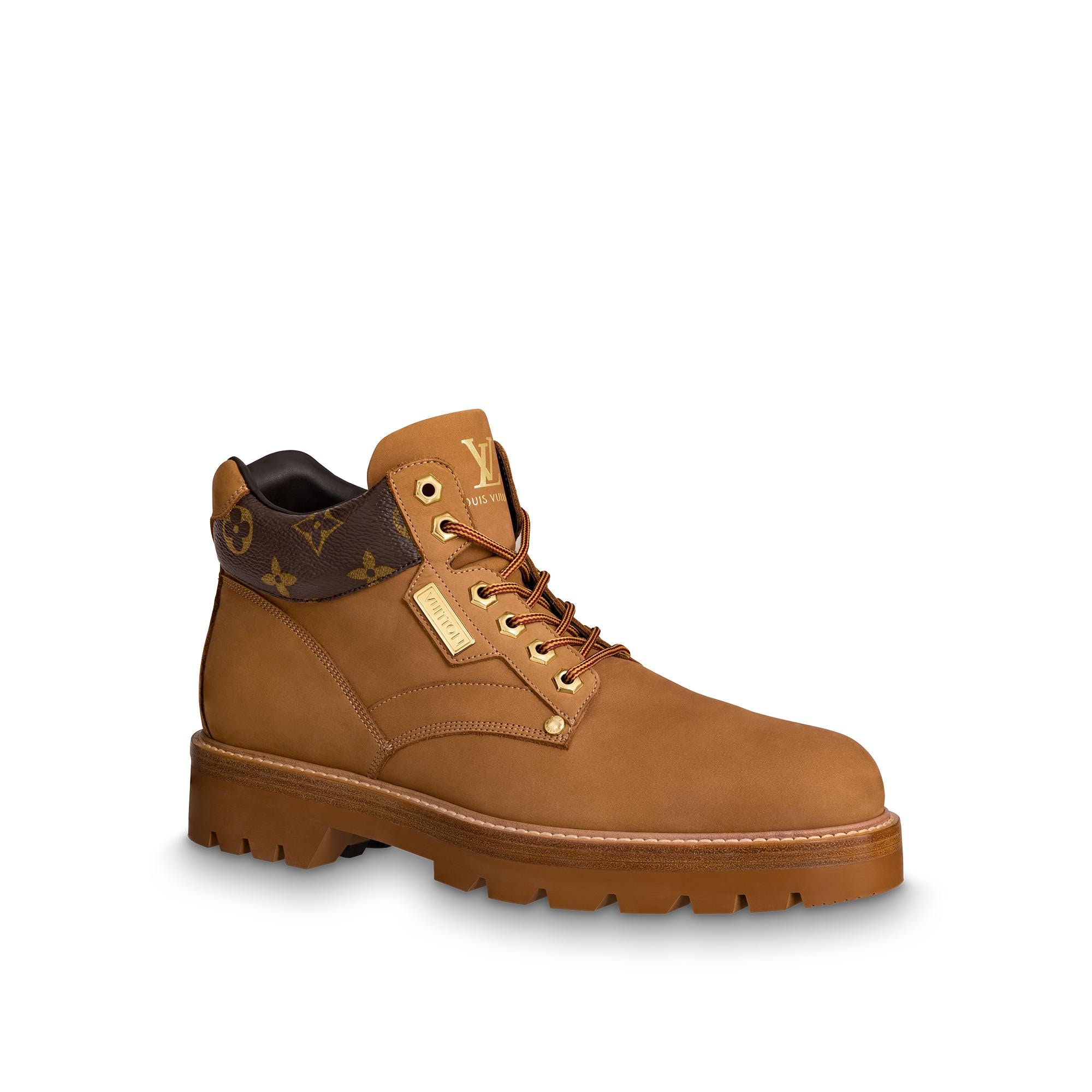 louis vuitton boots beige