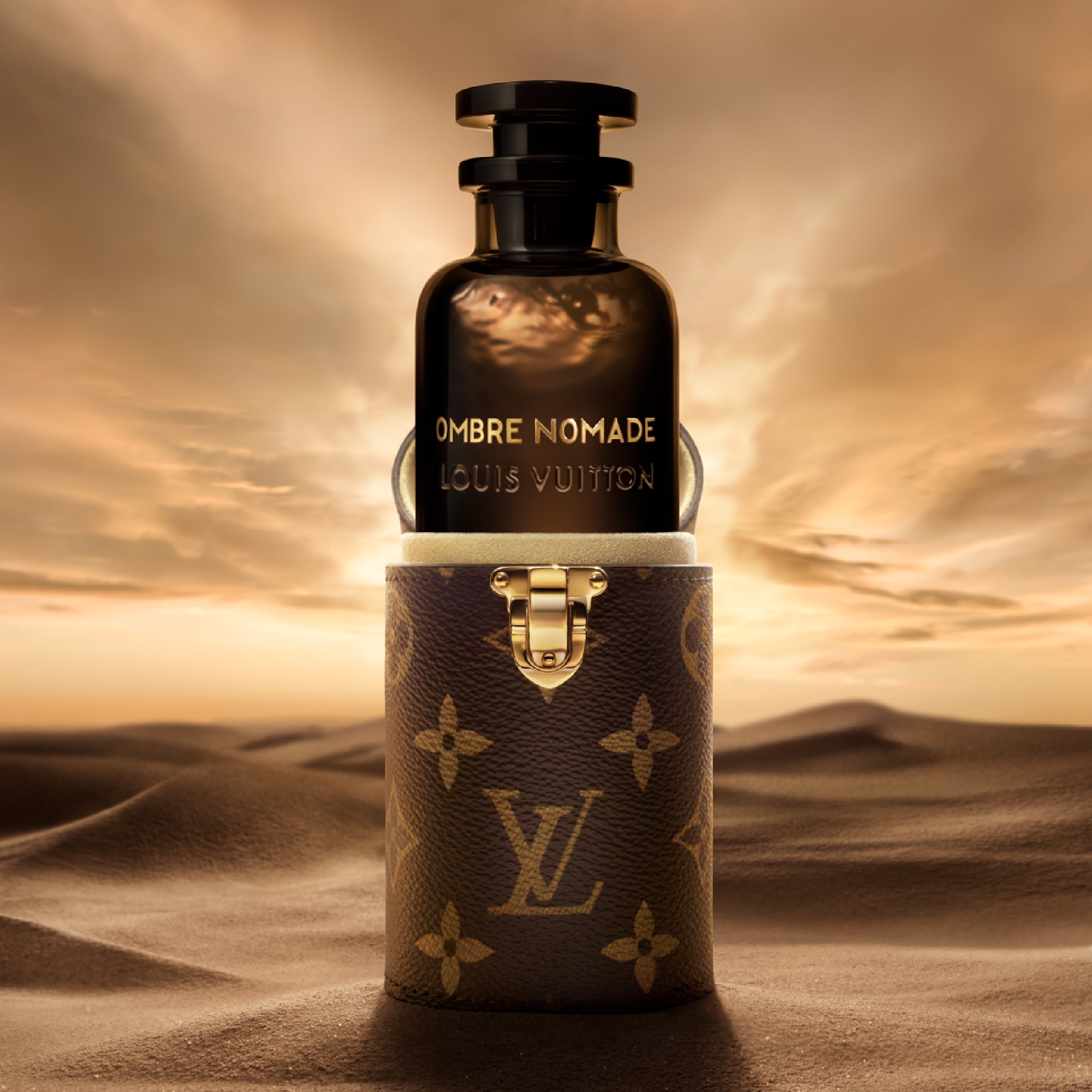 Ombre Nomade Oud Perfume Unisex Fragrance | LOUIS VUITTON ®