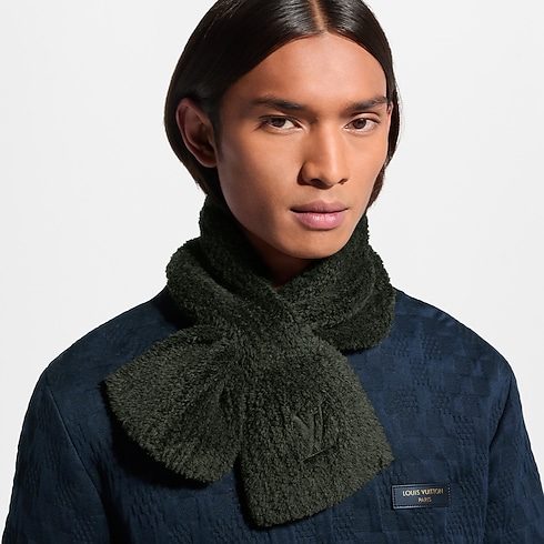 S00 Accessories All Accessories Only LV Mini Comfy Scarf | Louis Vuitton ® (Product zoom)