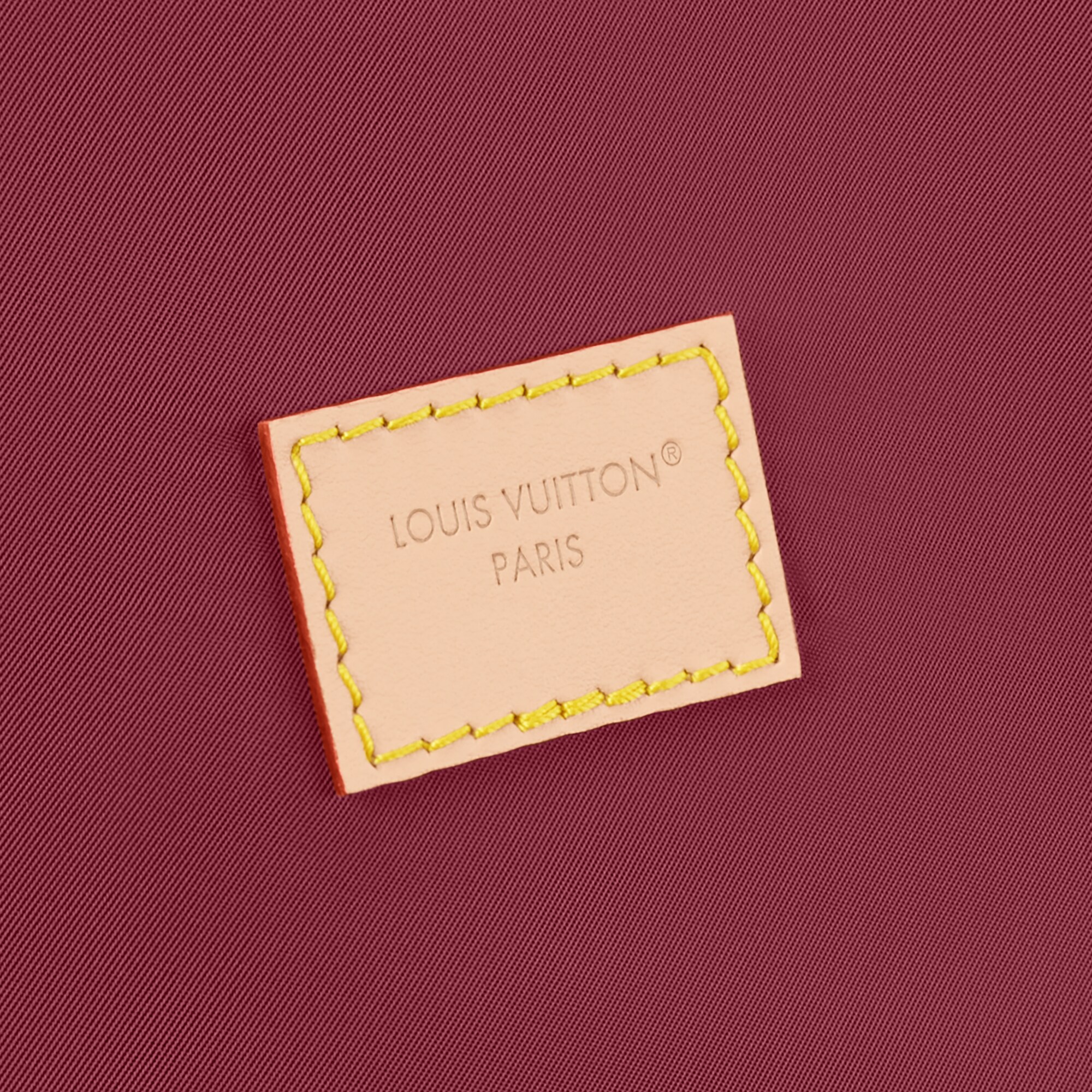 Other Monogram Canvas Travel Travel Accessories Packing Cube GM | Louis Vuitton ® (Product zoom)