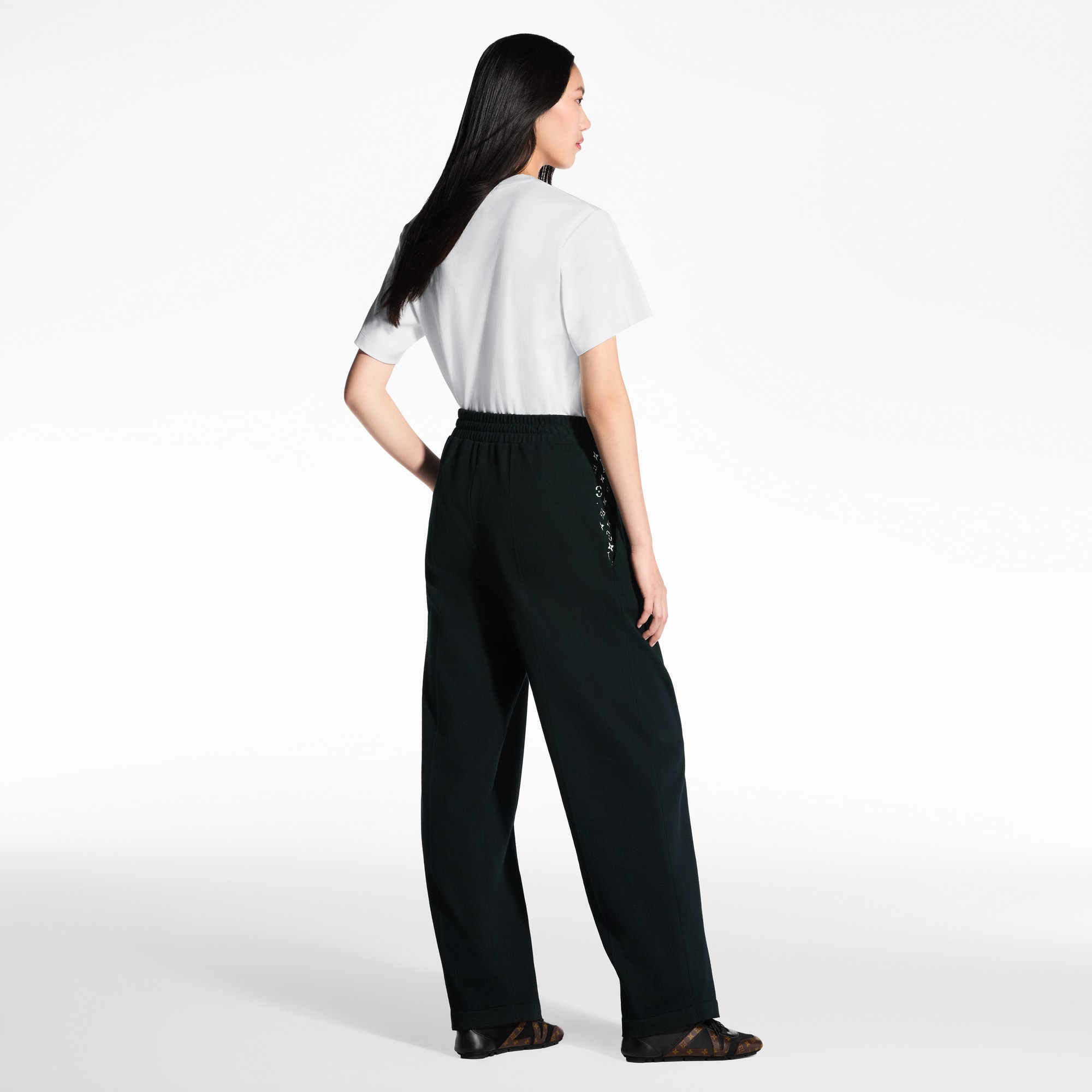  Prêt-à-Porter Pantalons Pantalon de jogging ample à détails Monogram | Louis Vuitton ® (Zoom produit)