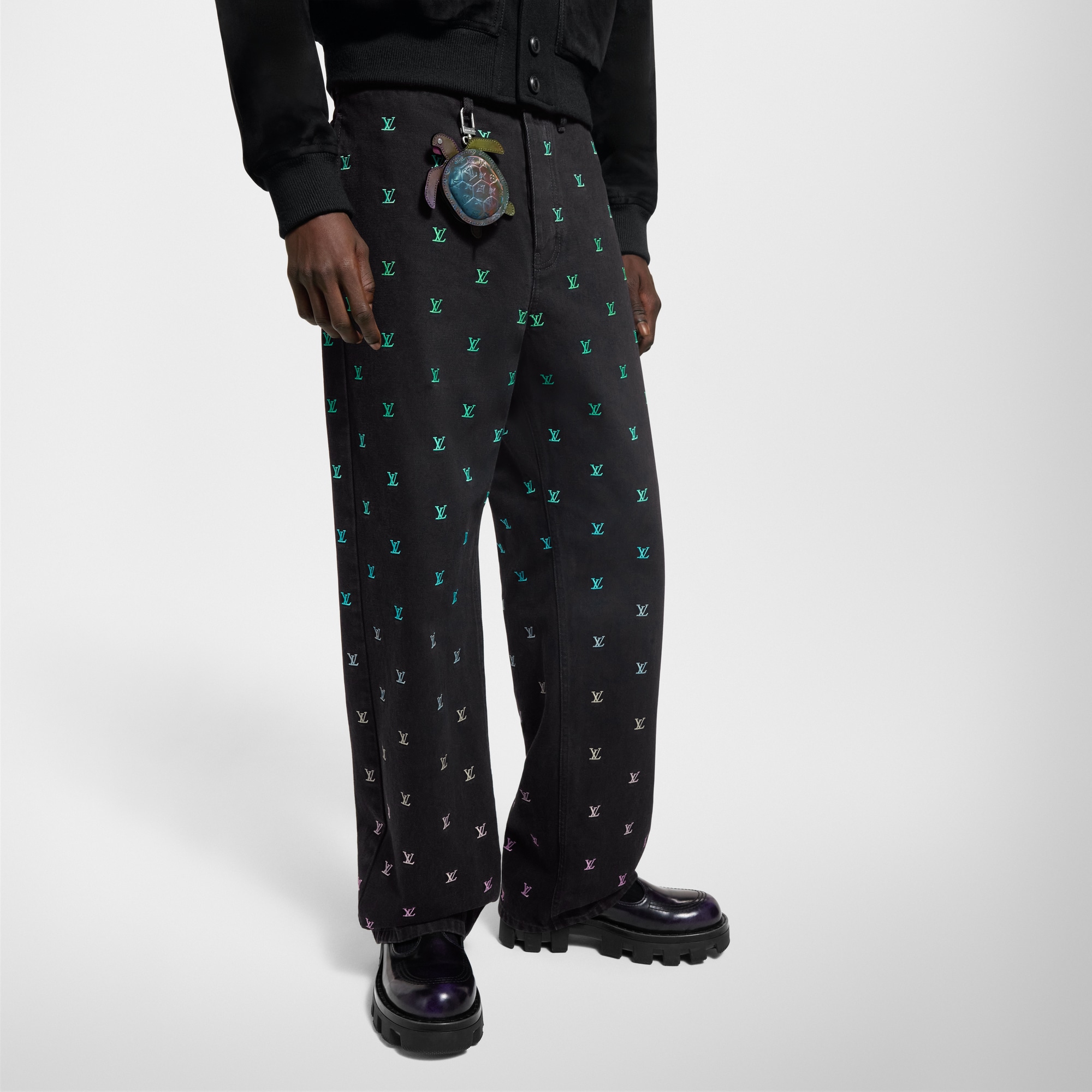  Prêt-à-Porter Denim Pantalon droit brodé LV Blason Gradient en denim | Louis Vuitton ® (Zoom produit)