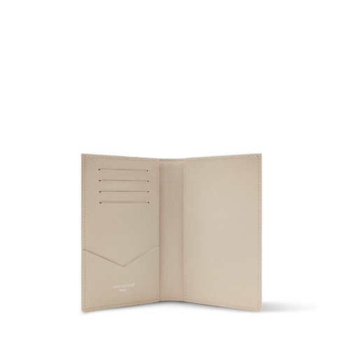 G74 Travel Travel Accessories Passport Cover | Louis Vuitton ® (Product zoom)