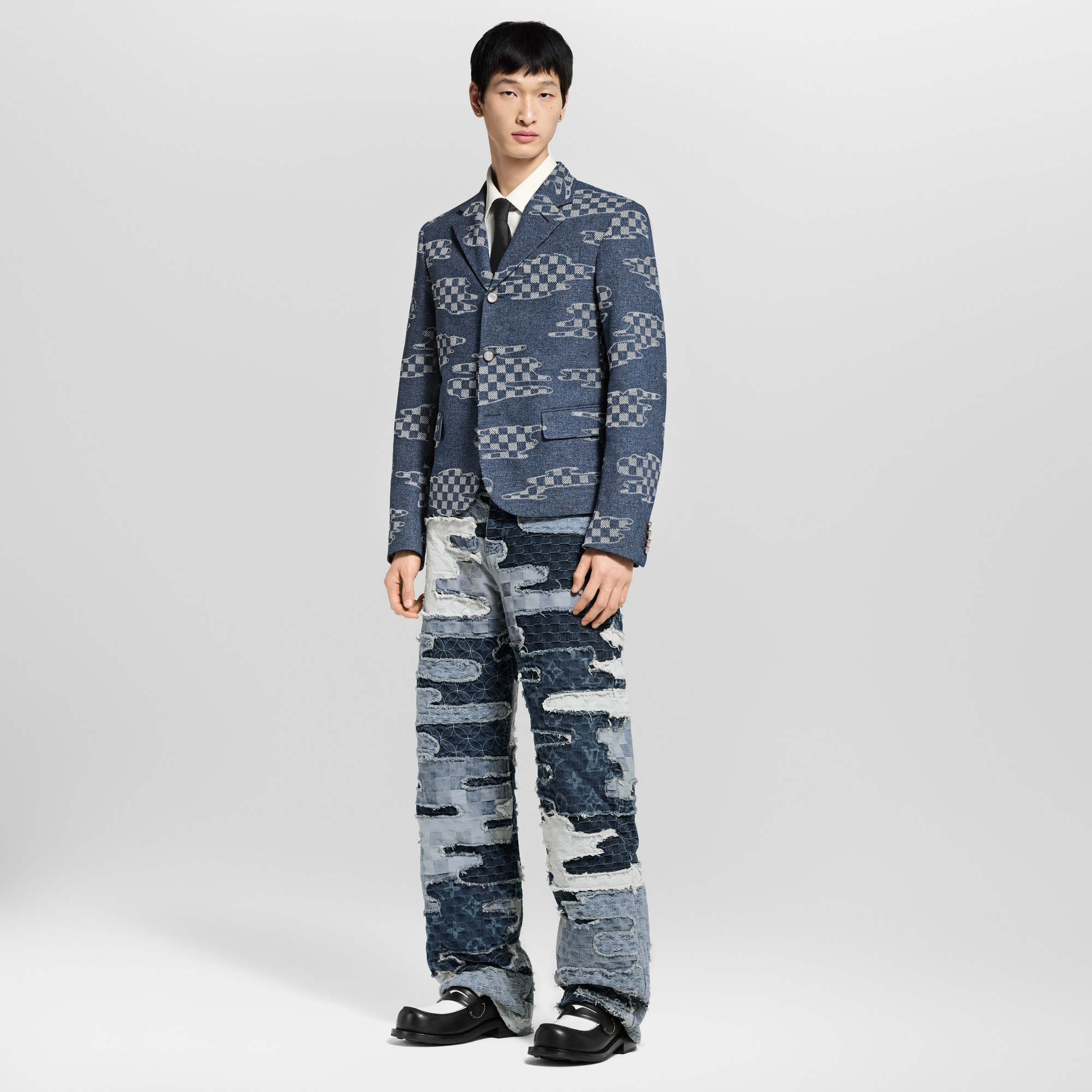  Ready-to-Wear Denim Patchwork Denim Skate Pants | Louis Vuitton ® (Product zoom)