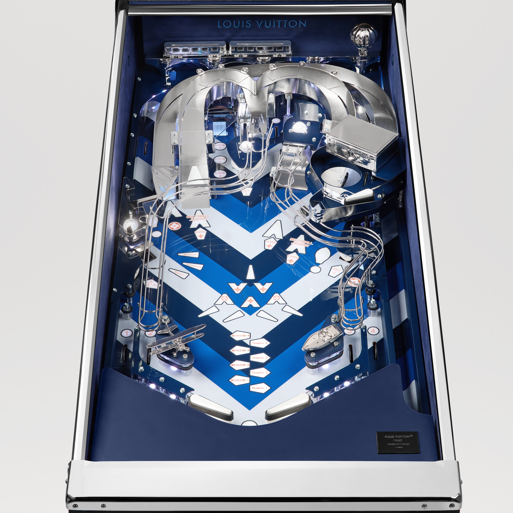 Other Damier Canvas Sport and Games } Pinball | Louis Vuitton ® (Product zoom)