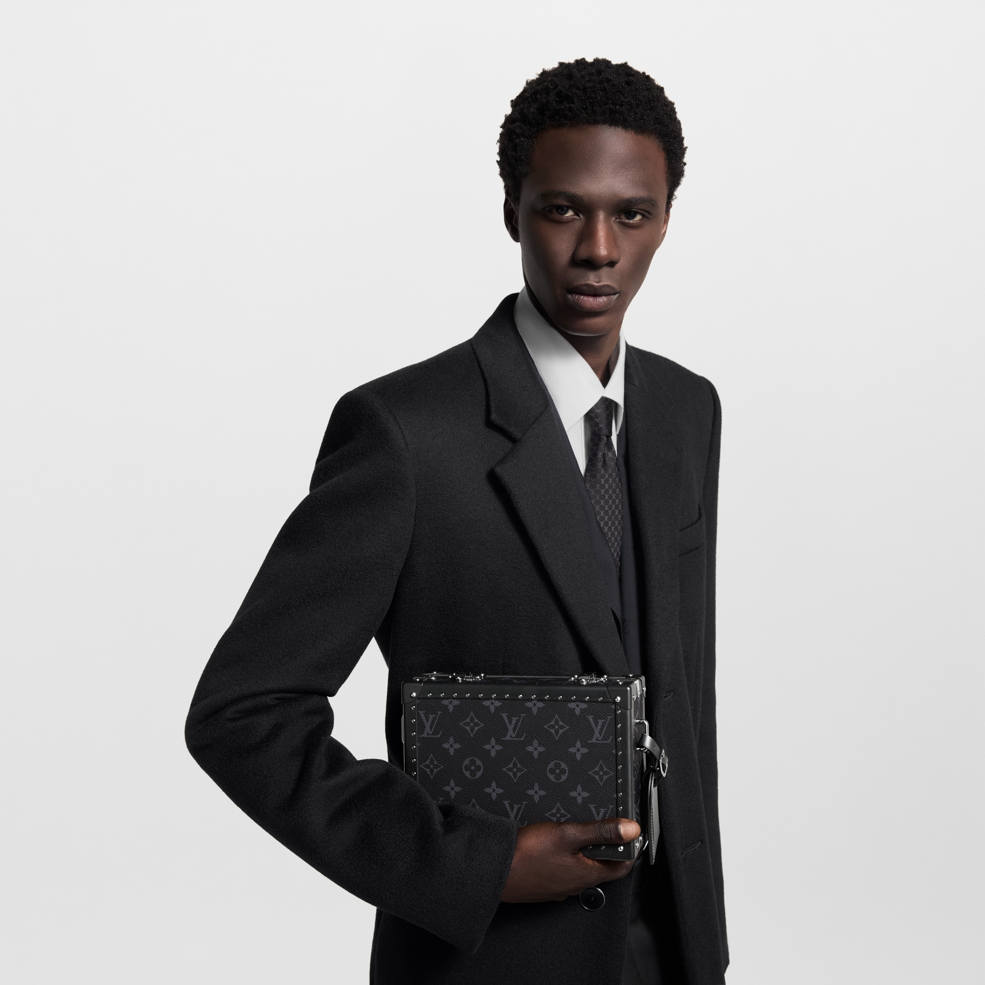 Monogram Eclipse Holiday Sélection homme Pochette Box | Louis Vuitton ® (Zoom produit)