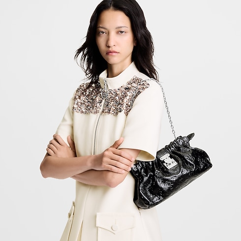 H27 Handbags All Handbags Pochette Sling PM | Louis Vuitton ® (Product zoom)