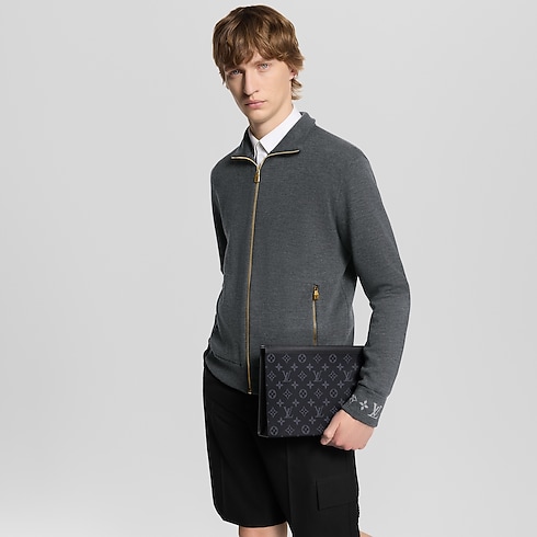 Monogram Eclipse Ramadan Ramadan Selection for Him Pochette Voyage MM | Louis Vuitton ® (Product zoom)