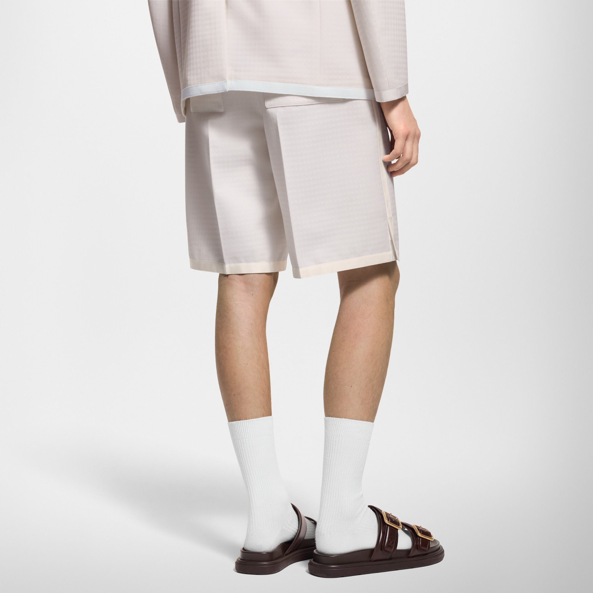  Ready-to-Wear Pants Preppy Tailored Wool Shorts | Louis Vuitton ® (Product zoom)
