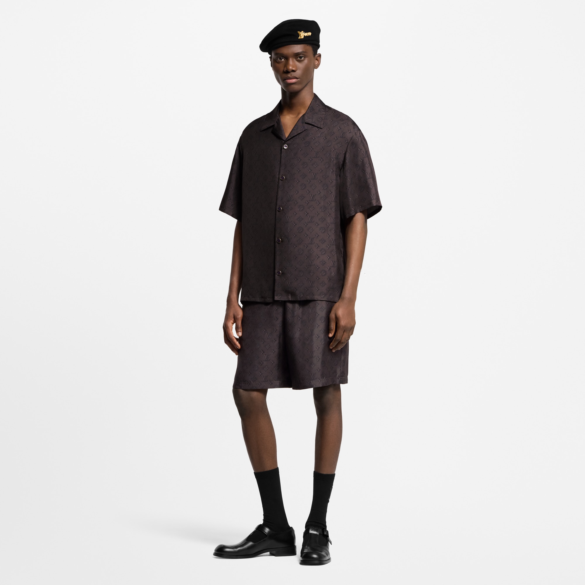  Ready-to-Wear Shirts Printed Monogram Short-Sleeved Silk Shirt | Louis Vuitton ® (Product zoom)