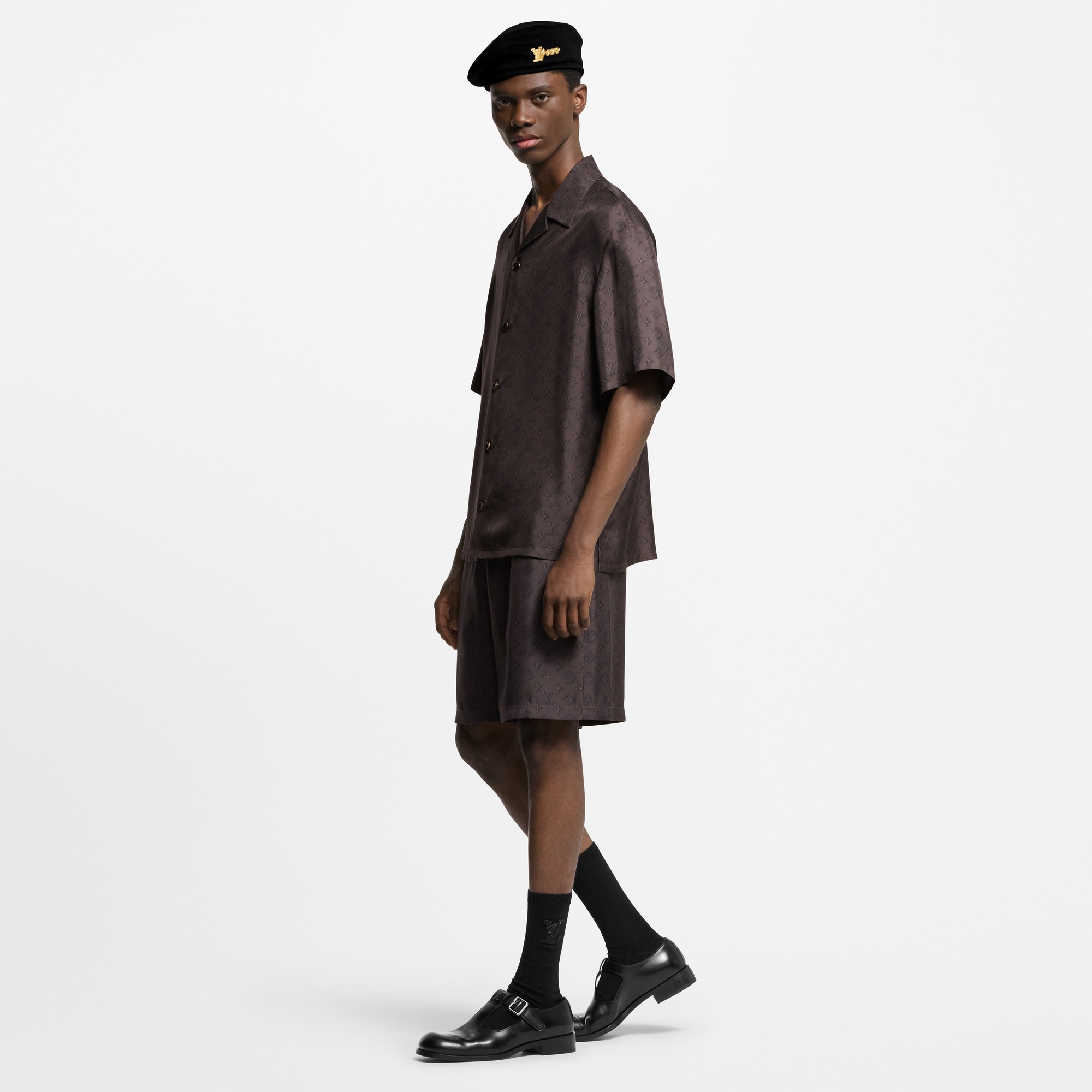  Ready-to-Wear Pants Printed Monogram Silk Shorts | Louis Vuitton ® (Product zoom)