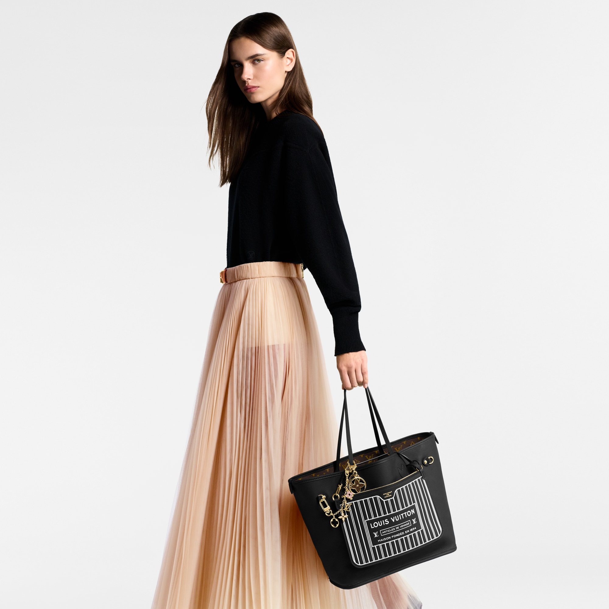 S00 Accessories Key Holders and Bag Charms Puzzle Flower Monogram Keyring | Louis Vuitton ® (Product zoom)