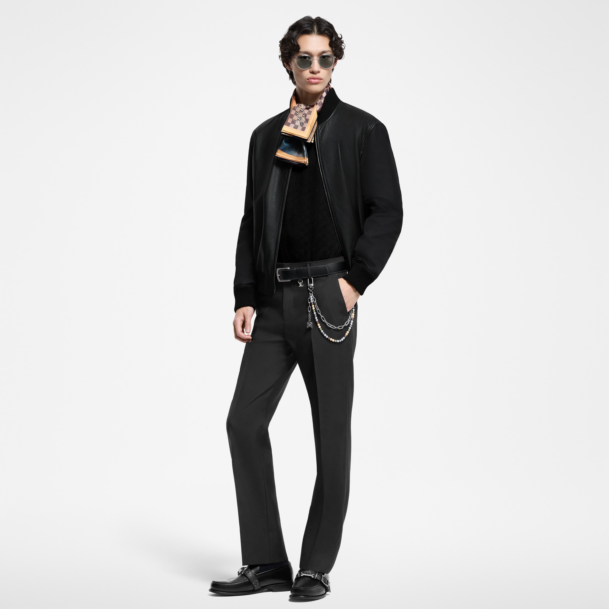  Ready-to-Wear Coats and Outerwear Reversible Leather Nylon Jacket | Louis Vuitton ® (Product zoom)