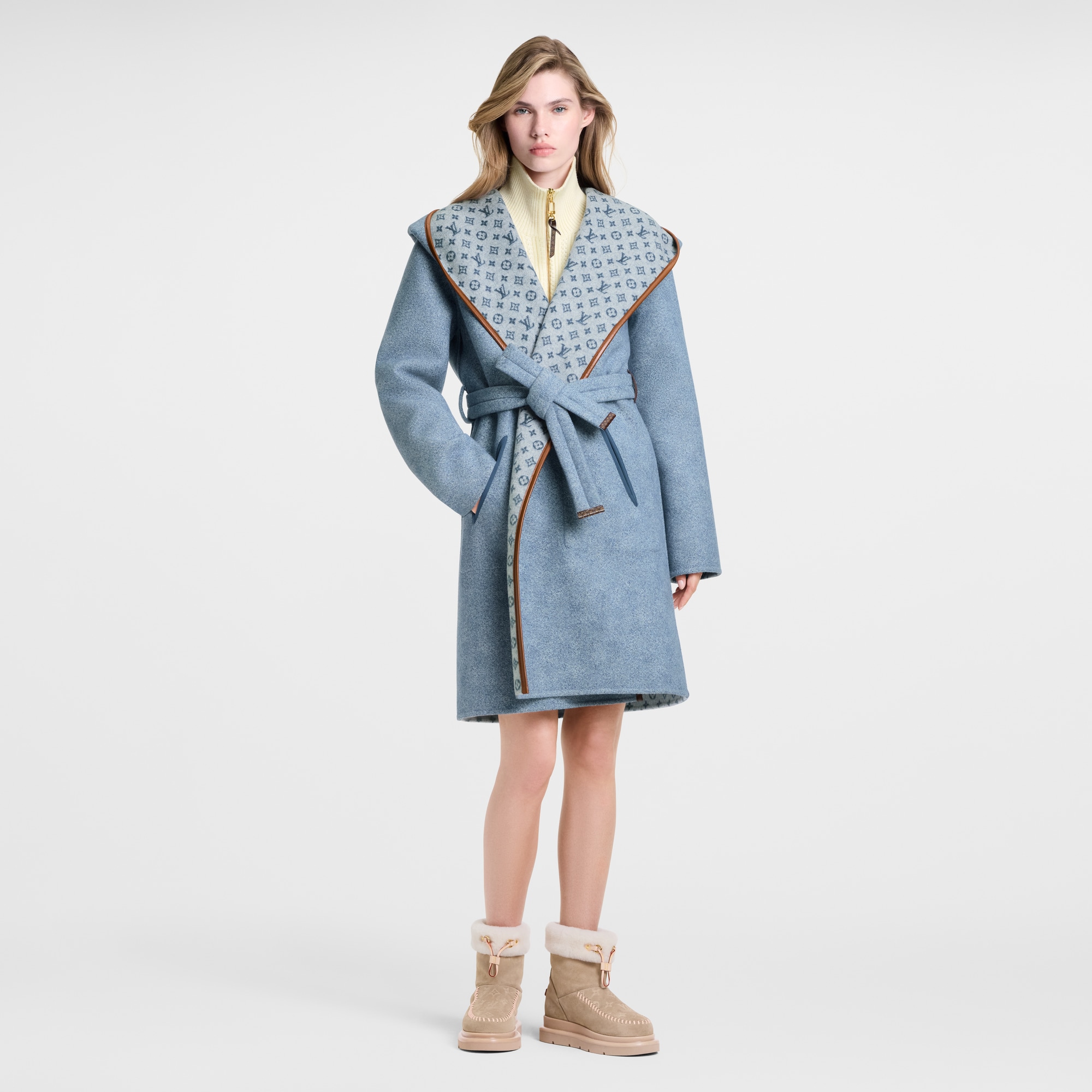  Ready-to-Wear Coats and Jackets Reversible Signature Hooded Wrap Coat | Louis Vuitton ® (Product zoom)