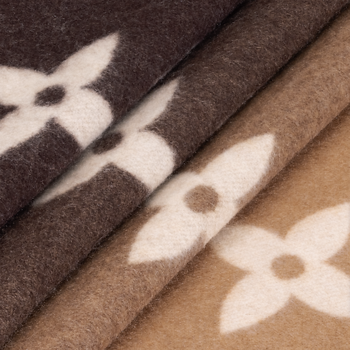 S00 Accessories Scarves Reykjavik Gradient Scarf | Louis Vuitton ® (Product zoom)