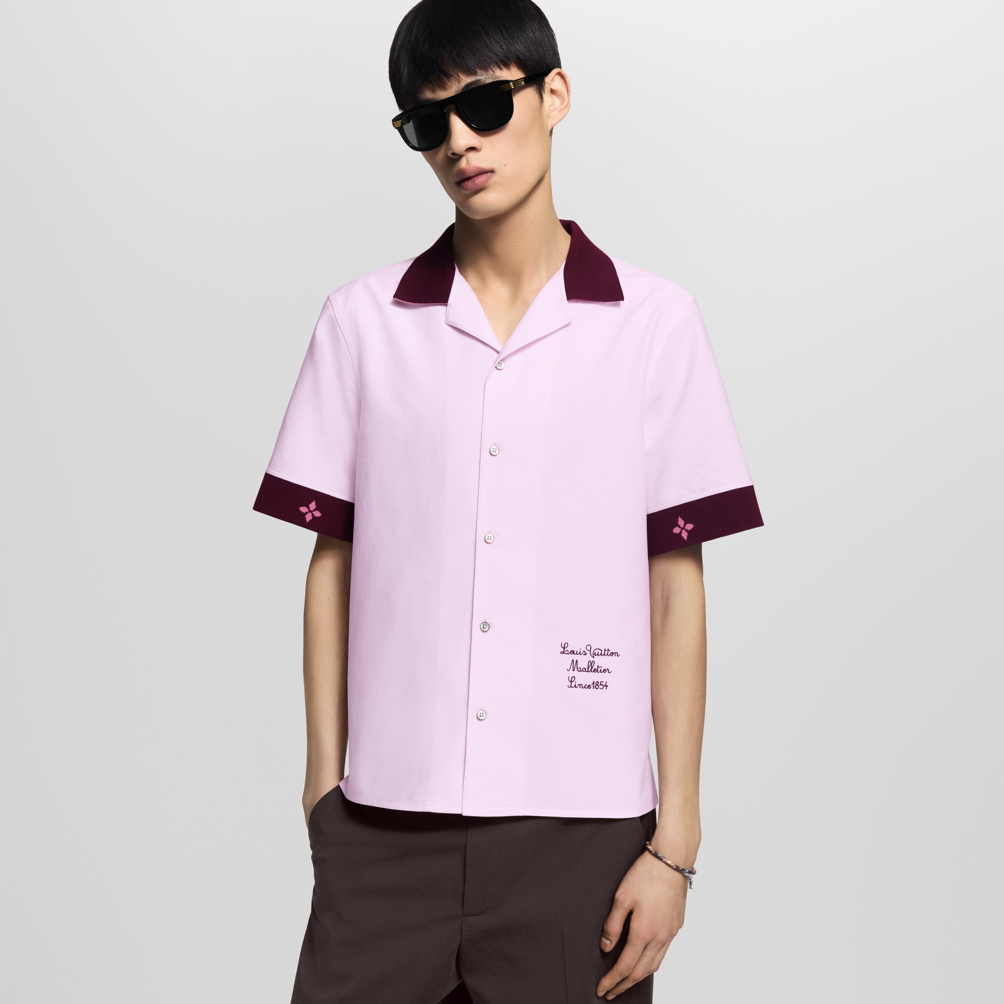  Ready-to-Wear Shirts Ribbed Collar Short-Sleeved Shirt | Louis Vuitton ® (Product zoom)