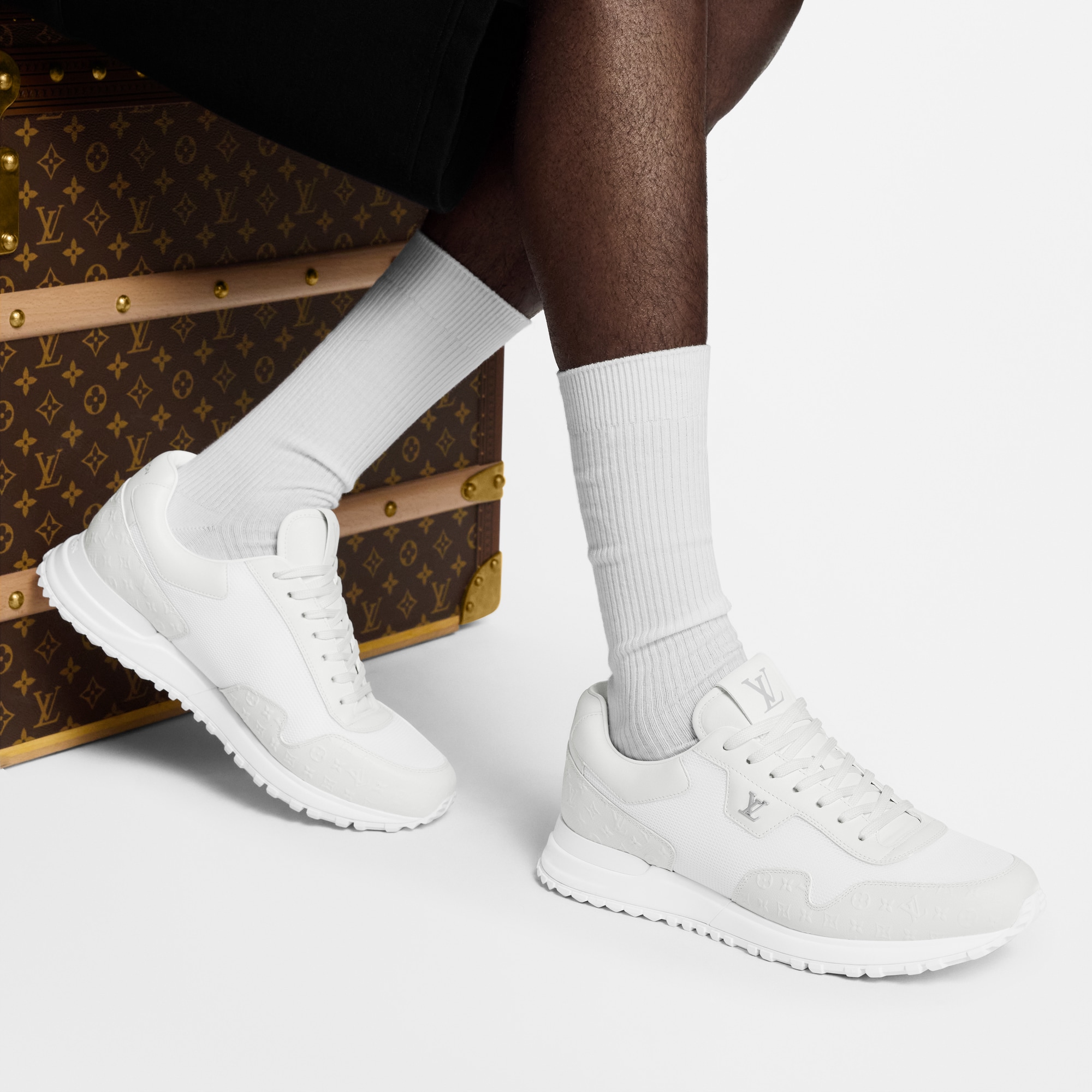  Shoes Sneakers Run Away Sneaker | Louis Vuitton ® (Product zoom)