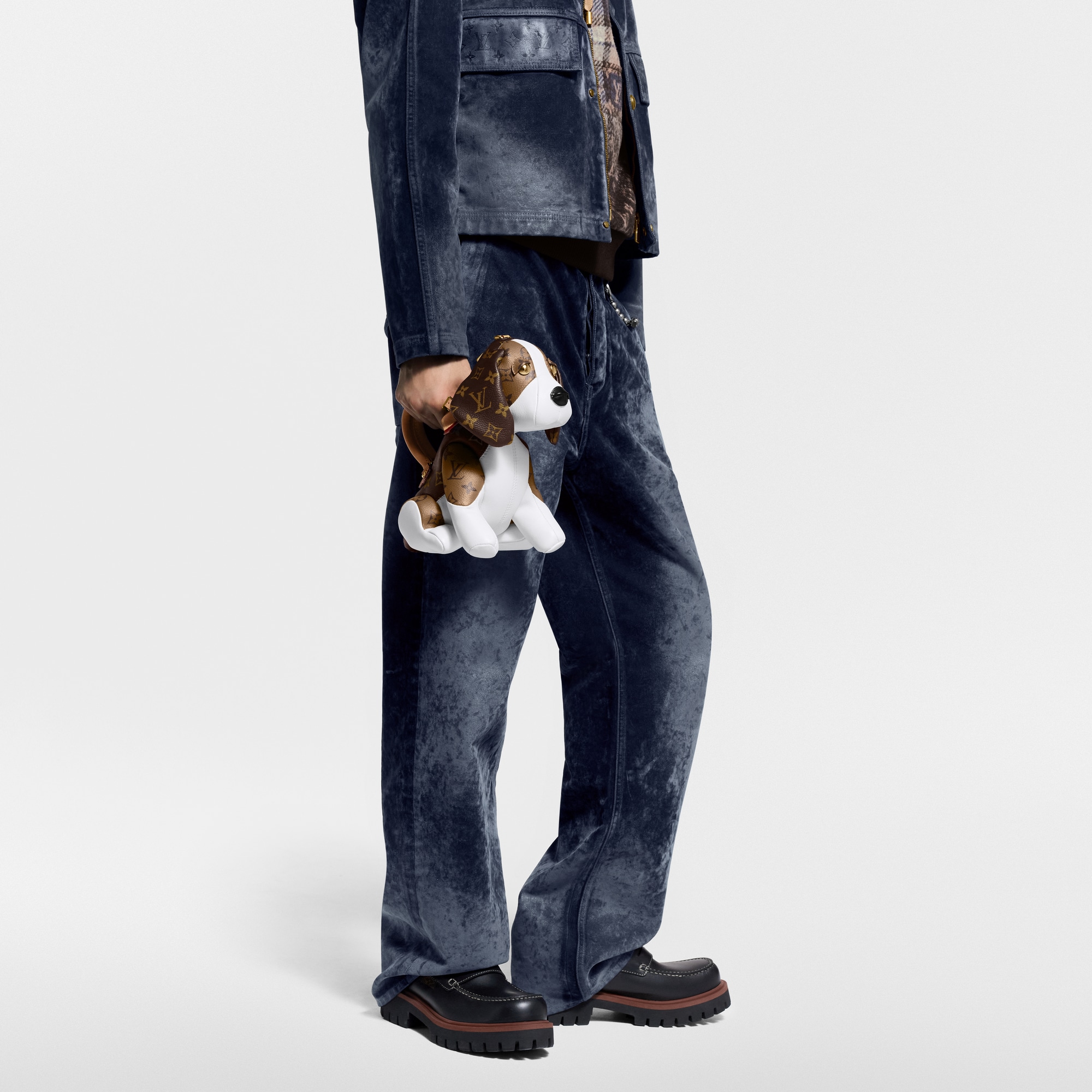 Monogram Heritage Petite Maroquinerie Micro Sac Sac Beagle | Louis Vuitton ® (Zoom produit)