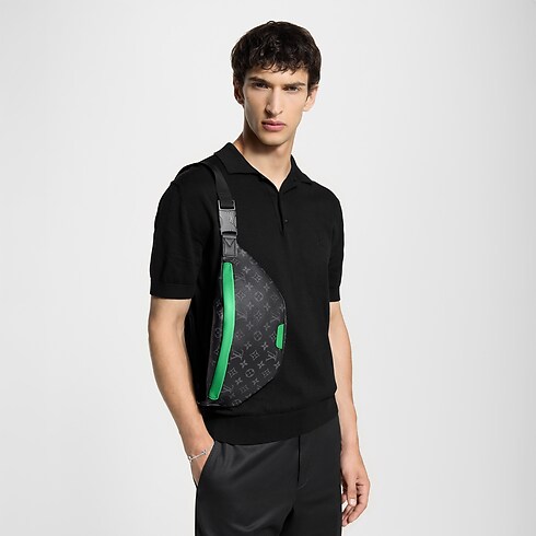Monogram Eclipse Sacs Homme Nouveautes Sac ceinture Discovery | Louis Vuitton ® (Zoom produit)