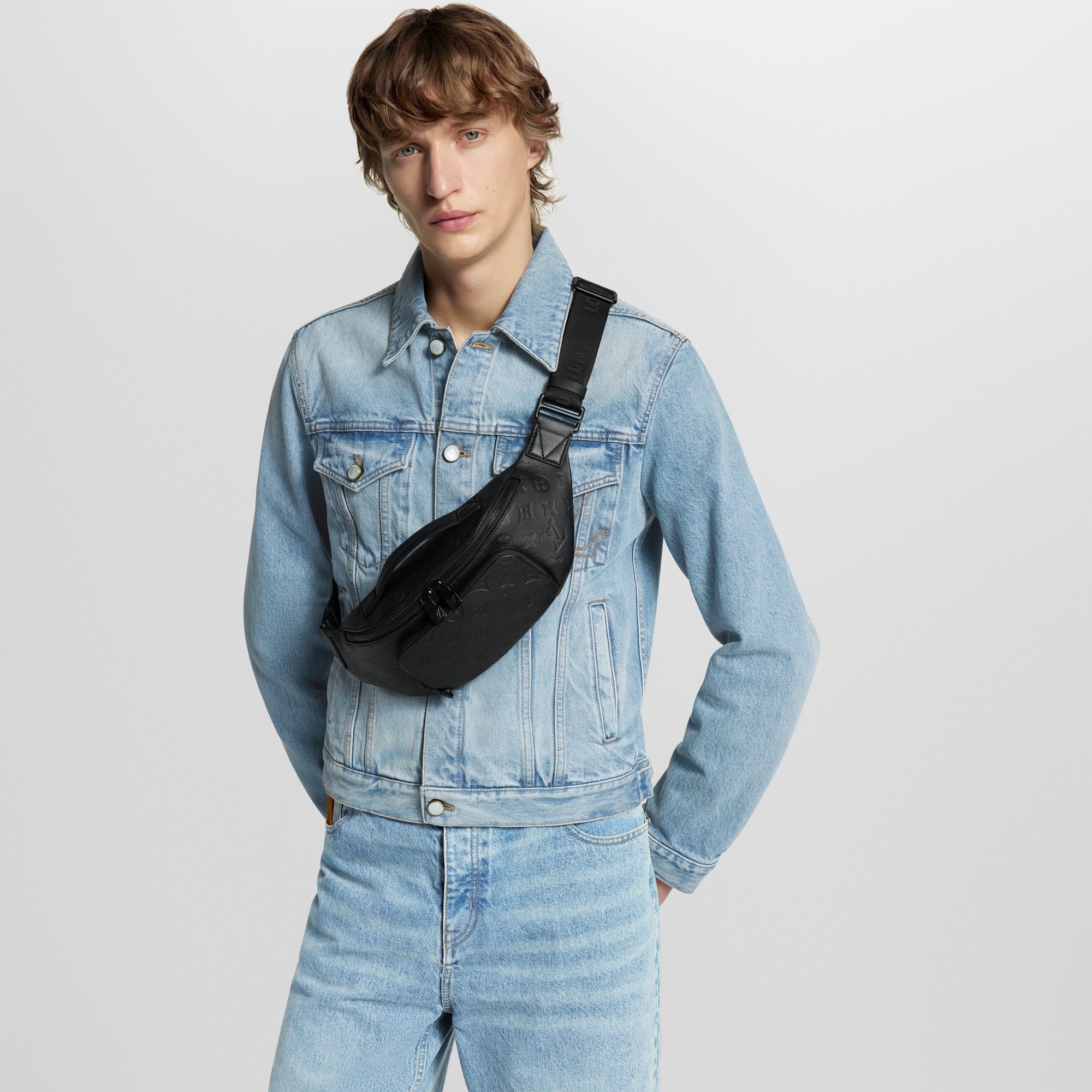 Monogram Shadow Sacs  All Collections Sac ceinture Rush | Louis Vuitton ® (Zoom produit)